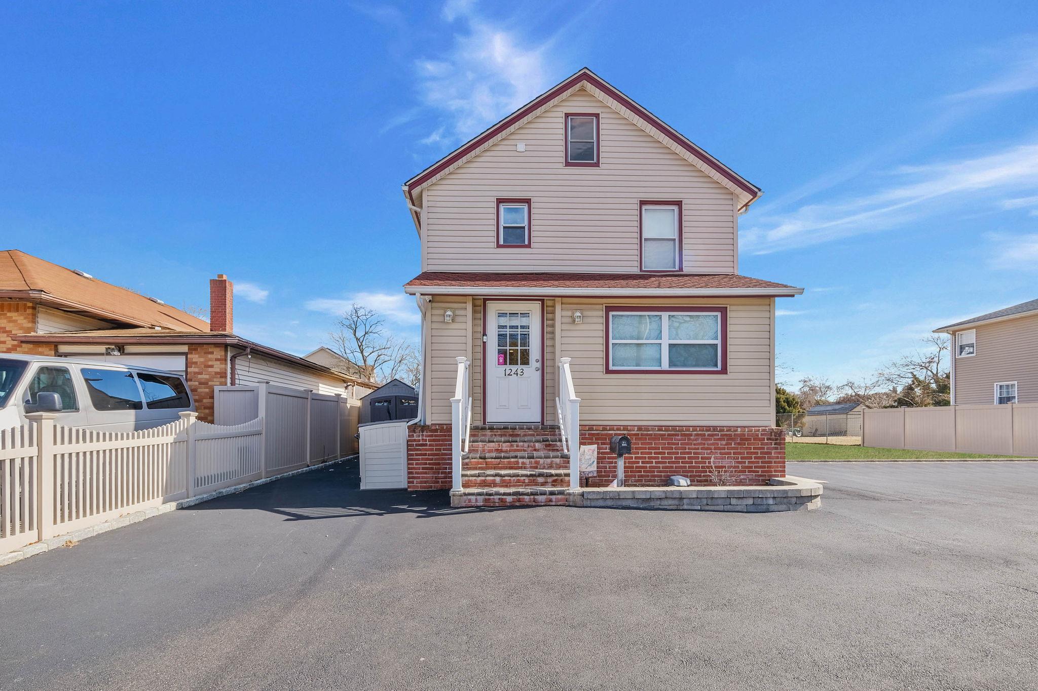 #4 photo, 1243 Peapond Road, ナッソー郡 North Bellmore , NY 11710