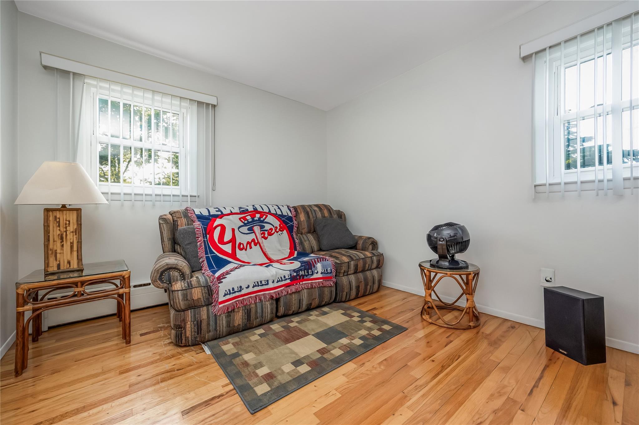 #16 photo, 287 Cedar Avenue, Islip , NY 11751