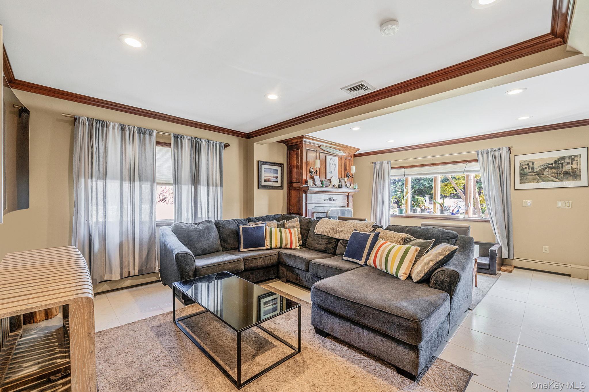 #11 photo, 33 Nassau Parkway, ナッソー郡 Oceanside , NY 11572