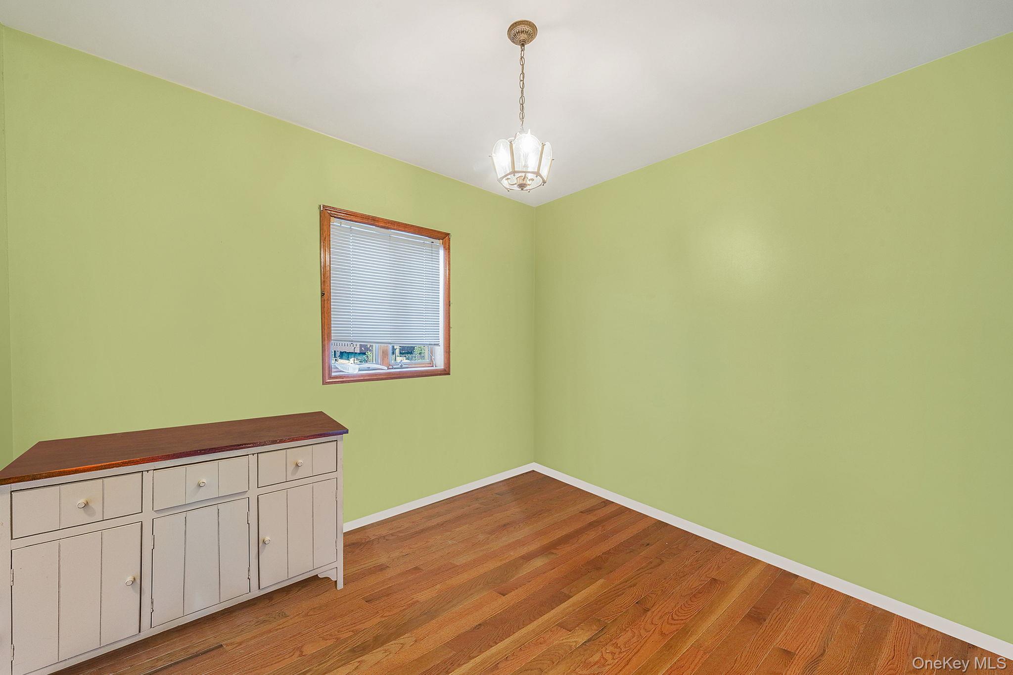 #18 photo, 33 Nassau Parkway, ナッソー郡 Oceanside , NY 11572