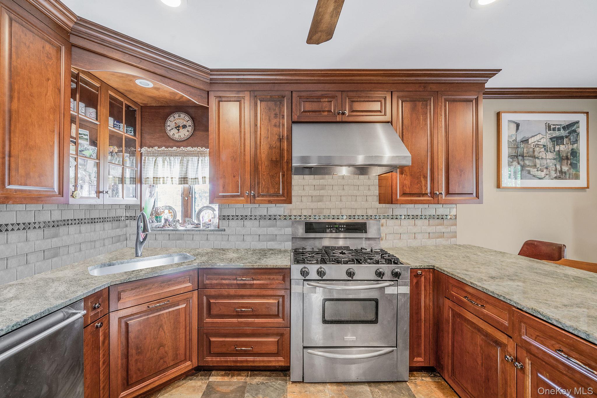 #6 photo, 33 Nassau Parkway, ナッソー郡 Oceanside , NY 11572