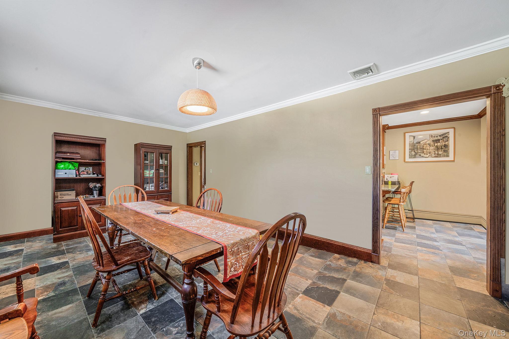 #9 photo, 33 Nassau Parkway, ナッソー郡 Oceanside , NY 11572