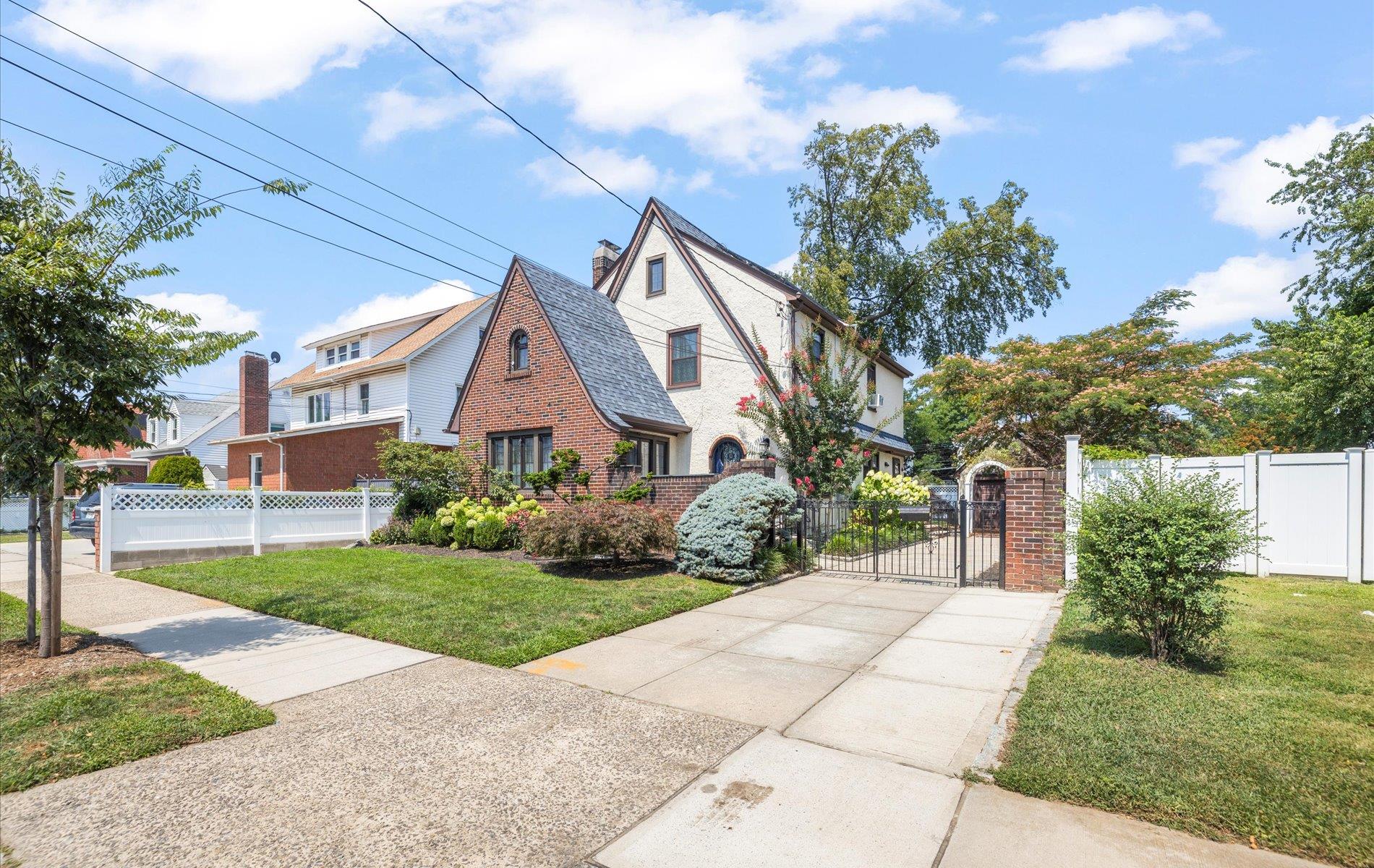 #1 photo, 22233 93rd Avenue, Queens Village , NY 11428