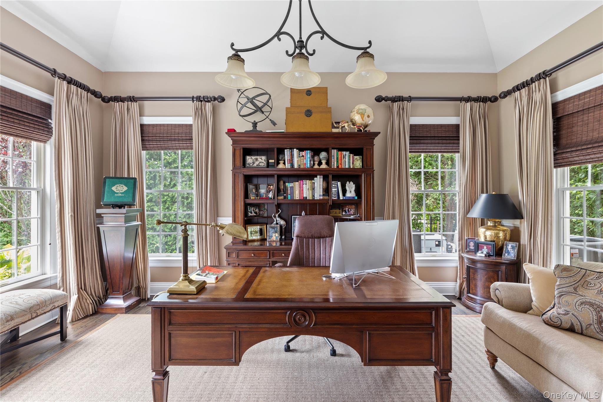 #14 photo, 23 Legends Circle, サフォーク郡 Melville , NY 11747