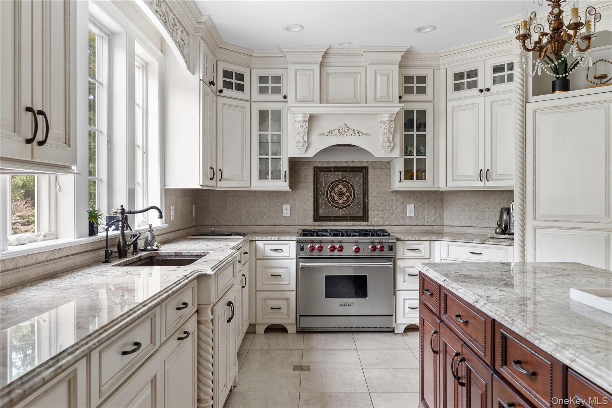 #19 photo, 23 Legends Circle, サフォーク郡 Melville , NY 11747