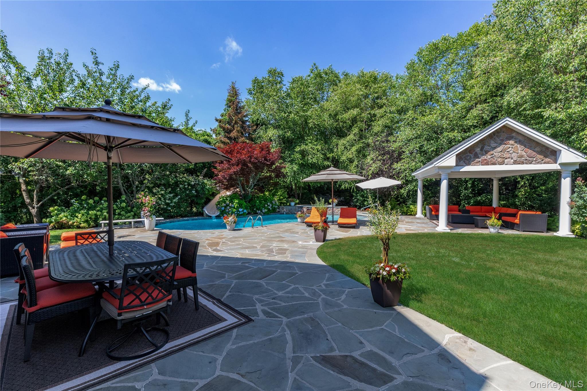 #8 photo, 23 Legends Circle, サフォーク郡 Melville , NY 11747