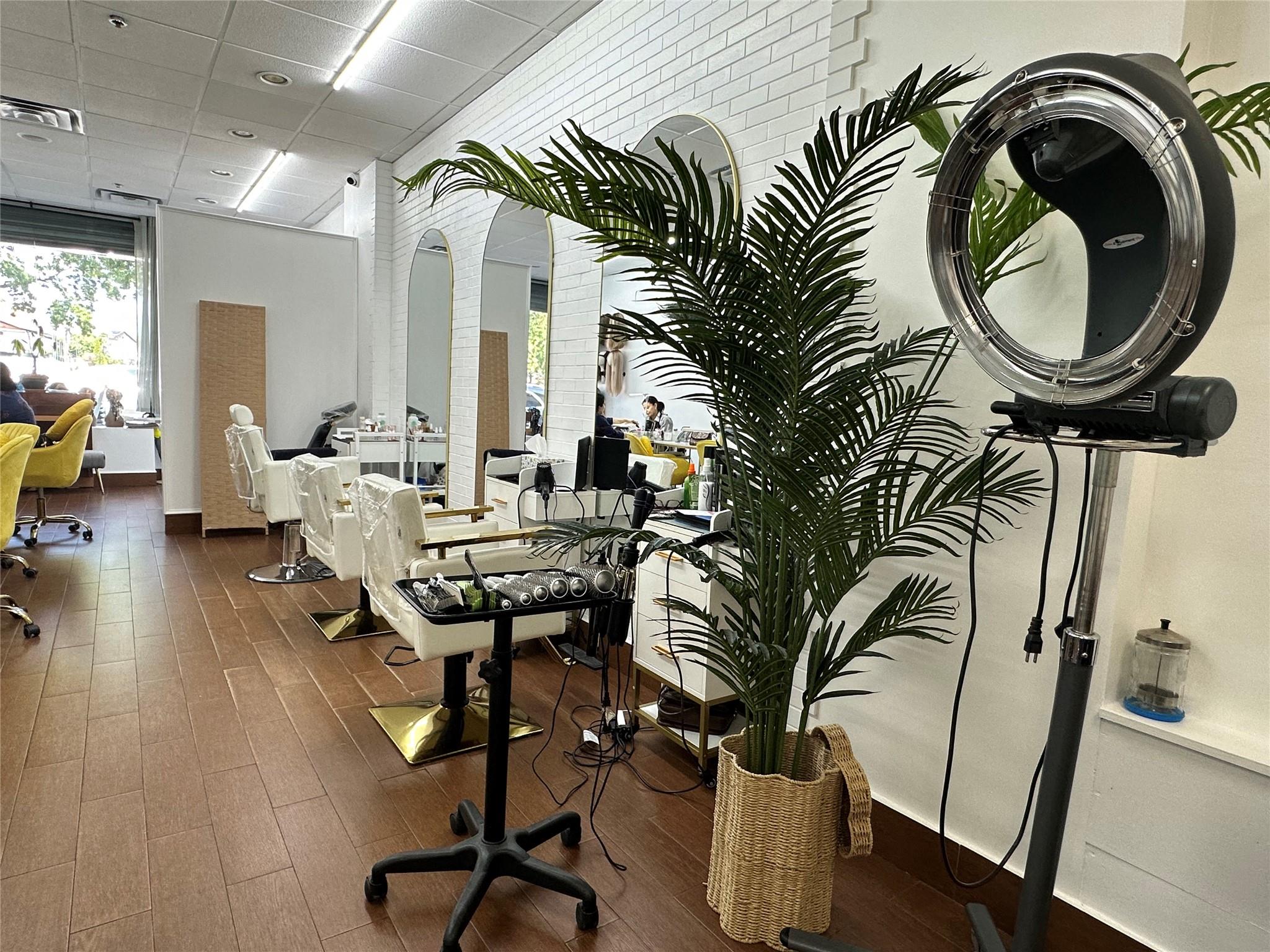 #5 photo, 68-40 Main Street, クイーンズ区 Flushing , NY 11367