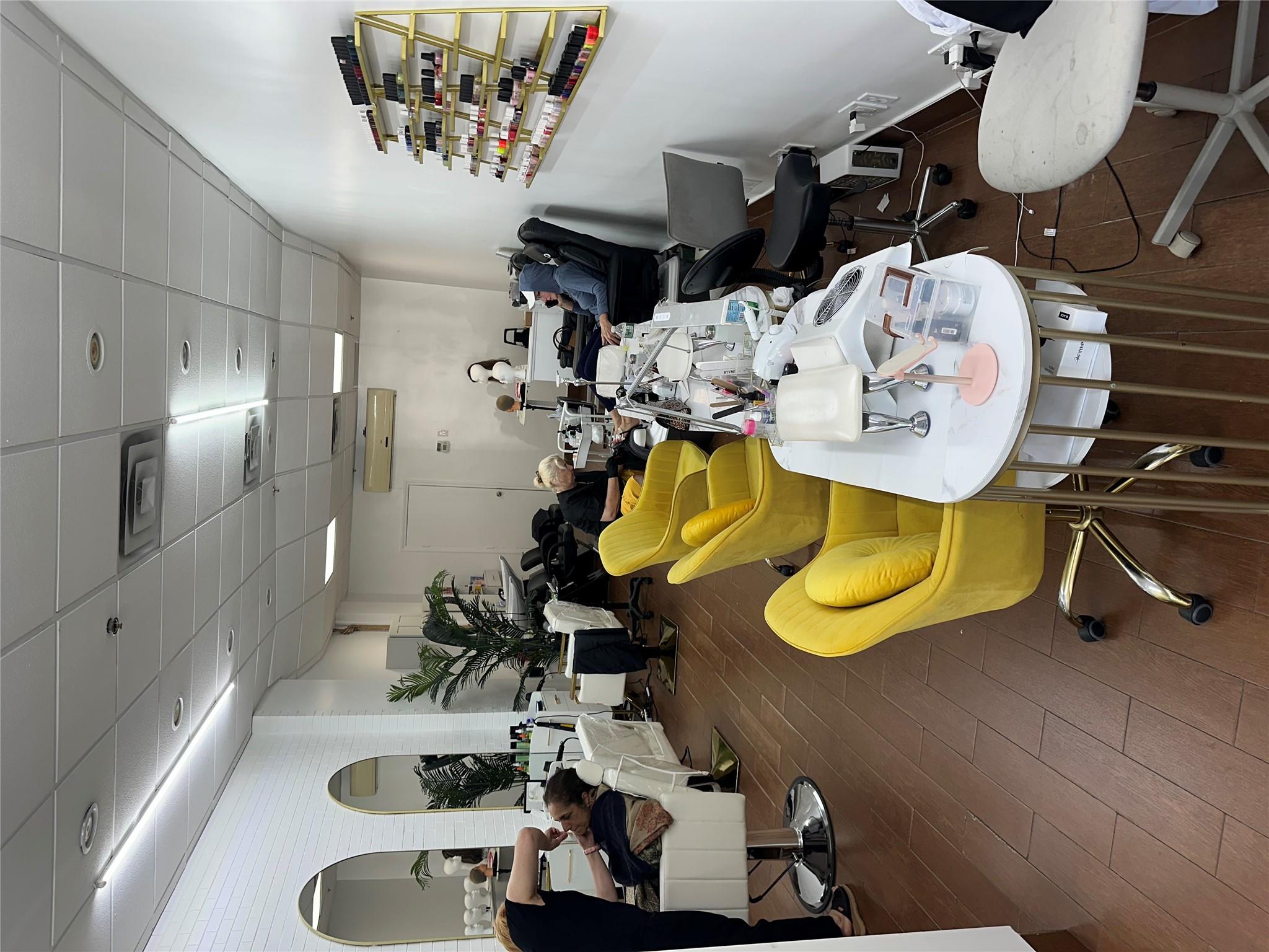 #8 photo, 68-40 Main Street, クイーンズ区 Flushing , NY 11367