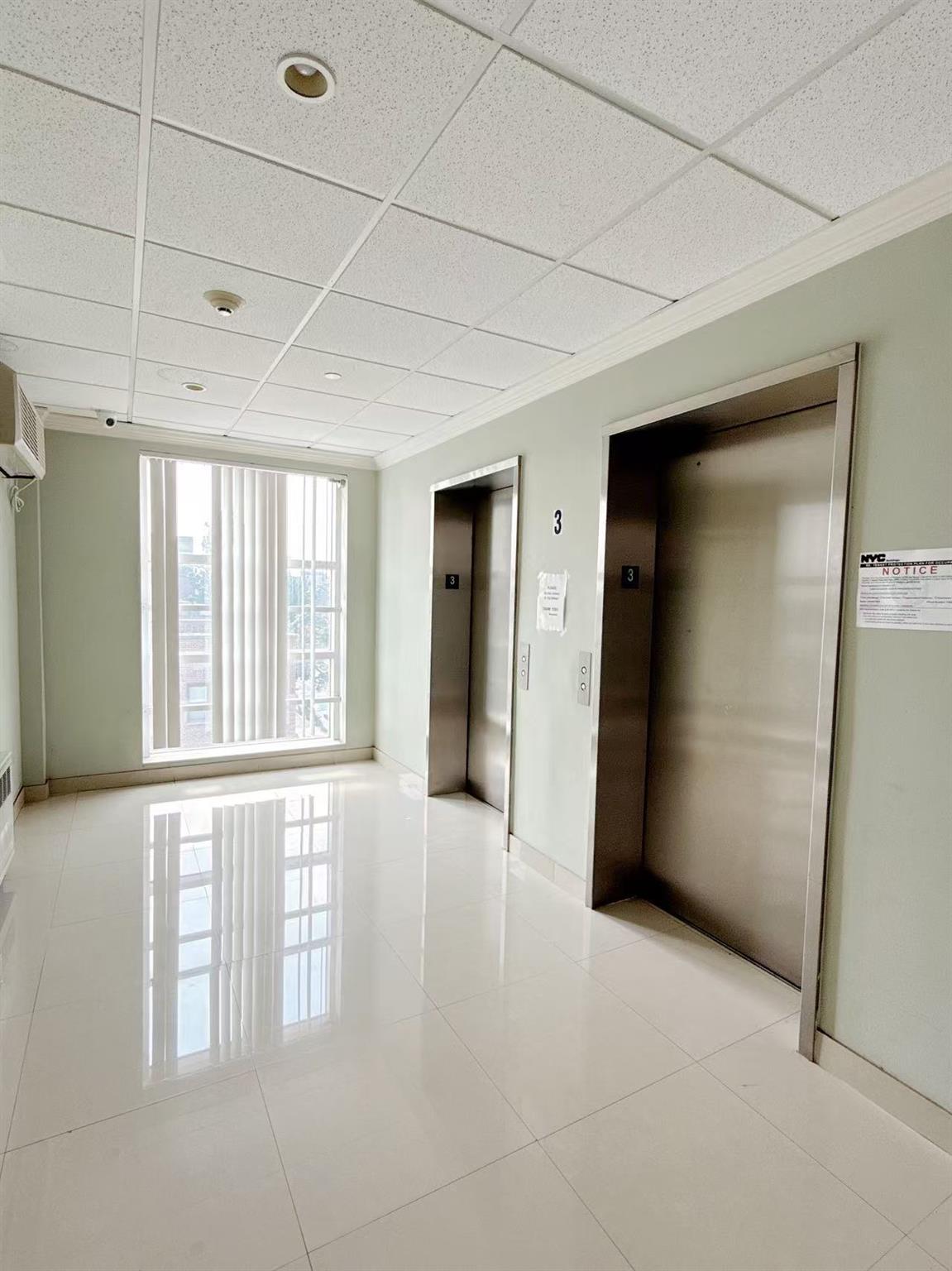 #10 photo, 149-06 Northern Boulevard, クイーンズ区 Flushing , NY 11354