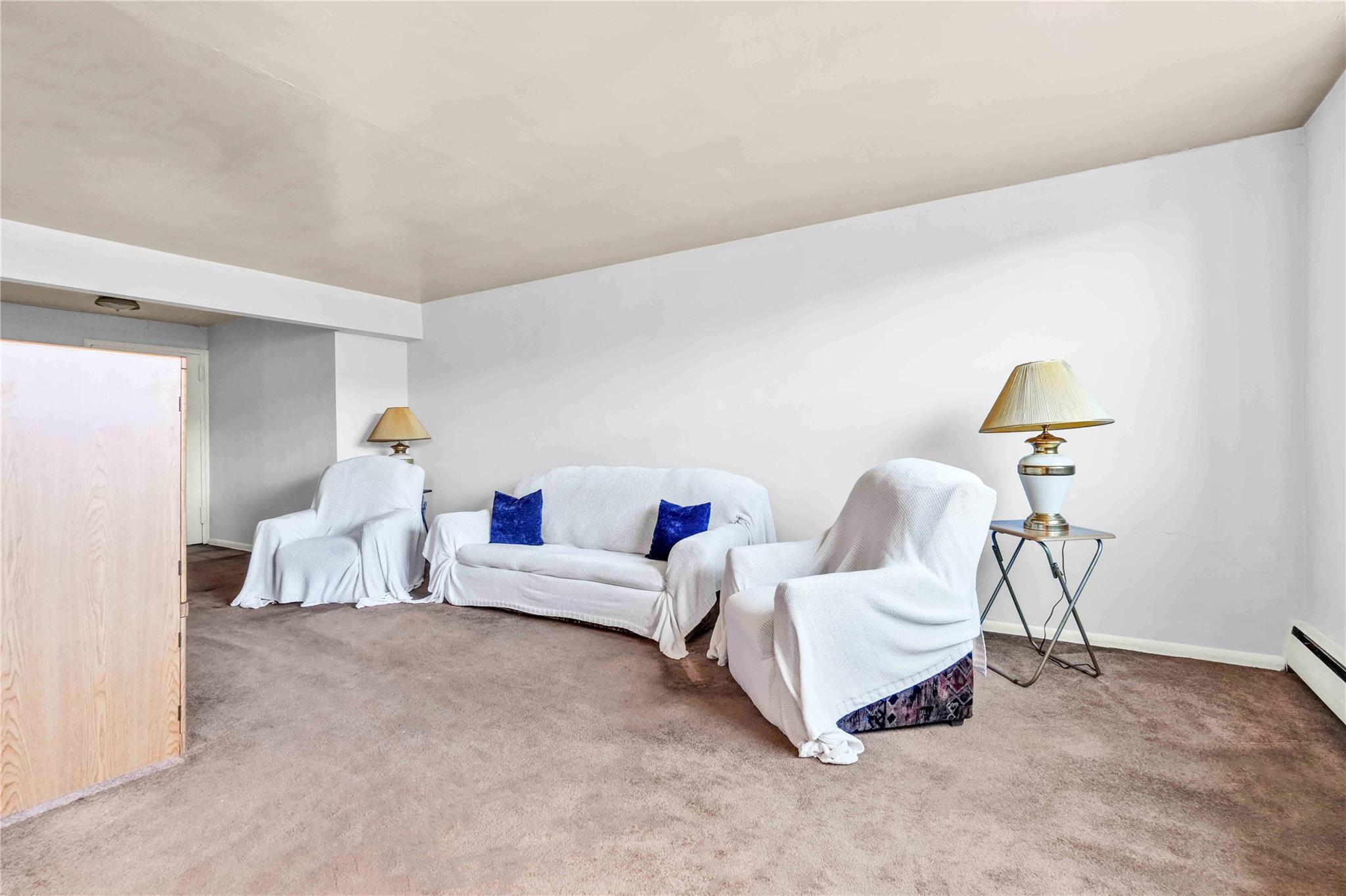 #8 photo, 99-30 59th Avenue, クイーンズ区 Corona , NY 11368