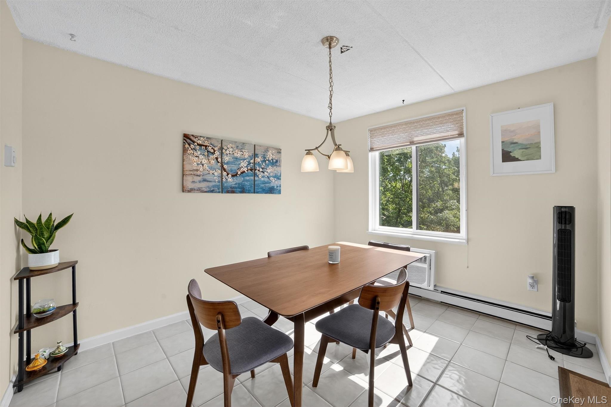 #12 photo, 130 Colonial Parkway, Yonkers , NY 10710