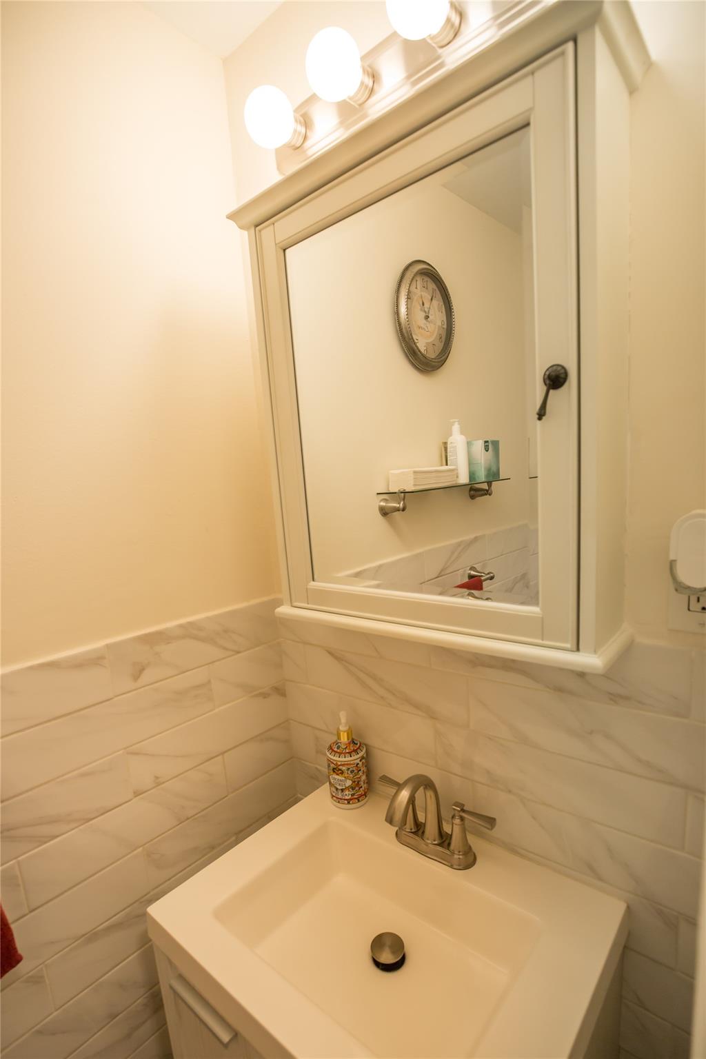 #10 photo, 360 N Broadway, Yonkers , NY 10701