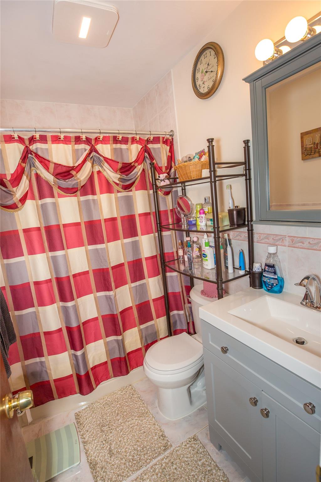 #17 photo, 360 N Broadway, Yonkers , NY 10701