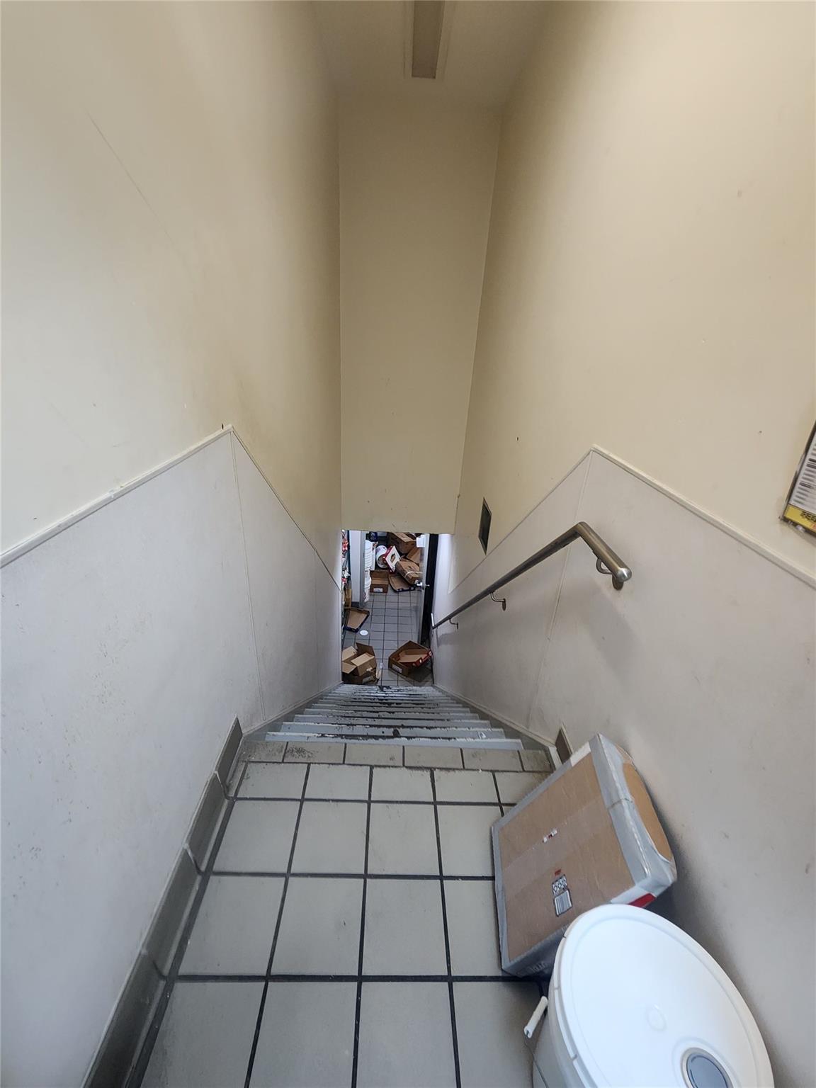 #15 photo, 45-13 Broadway, Astoria , NY 11103