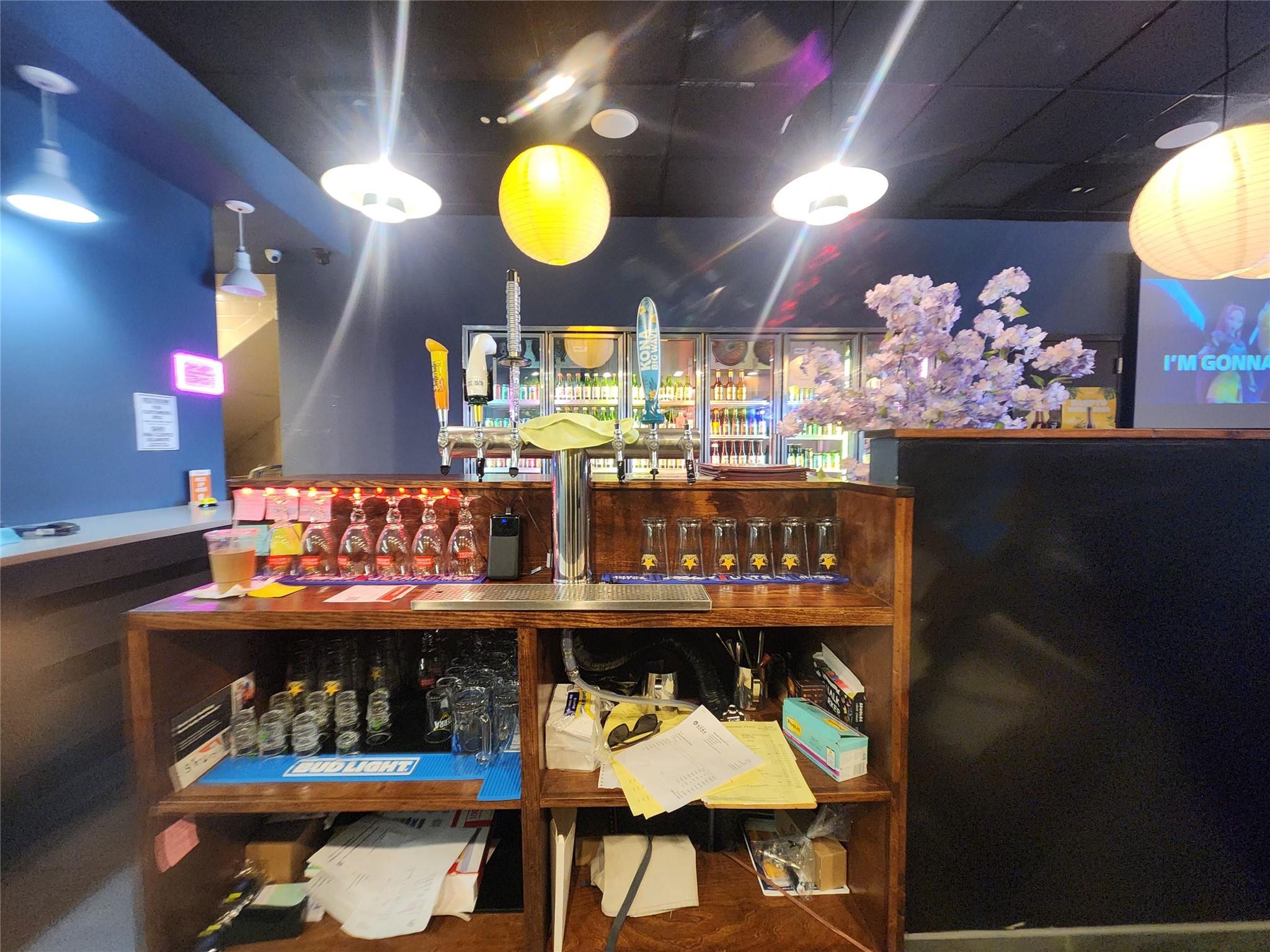 #9 photo, 45-13 Broadway, Astoria , NY 11103