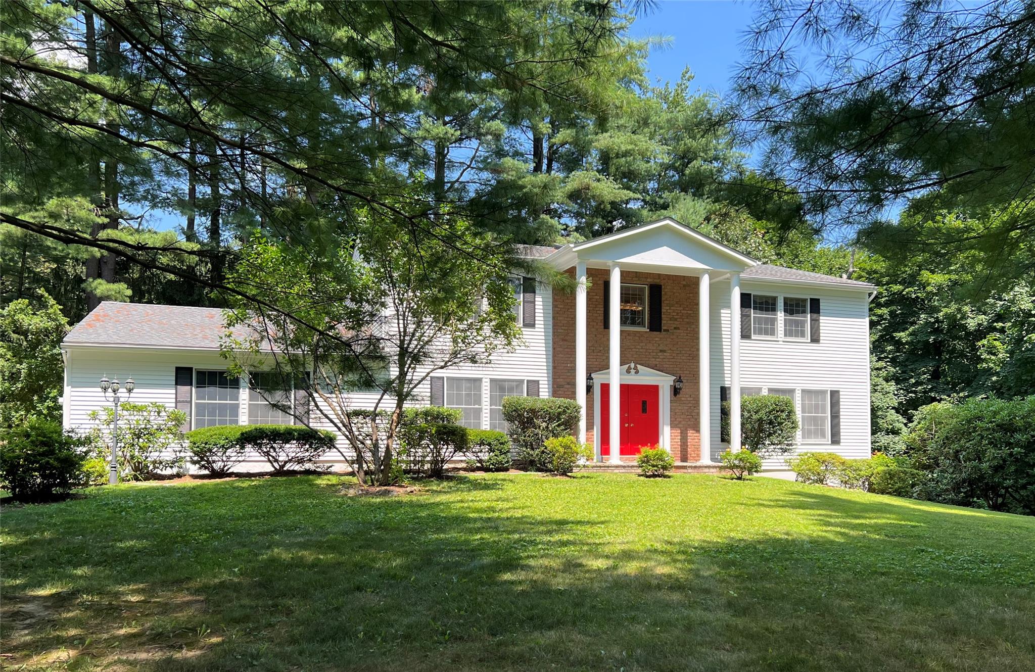 #1 photo, 9 Upland Court, South Salem , NY 10590