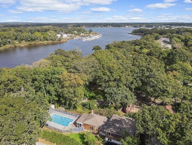 #10 photo, 59 Riverside Avenue, サフォーク郡 Mastic Beach , NY 11951