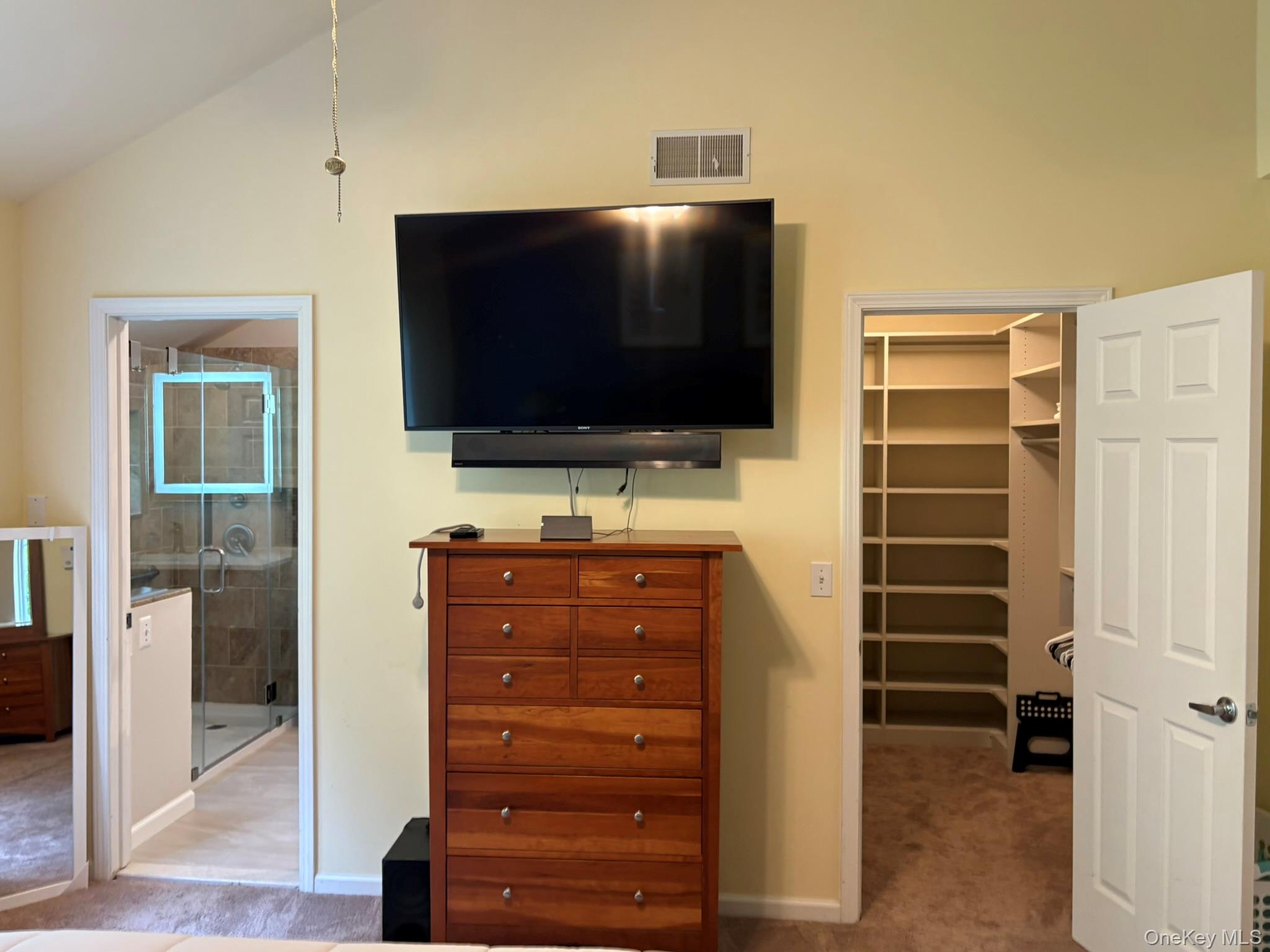 #5 photo, 173 Isis Drive, Newburgh , NY 12550