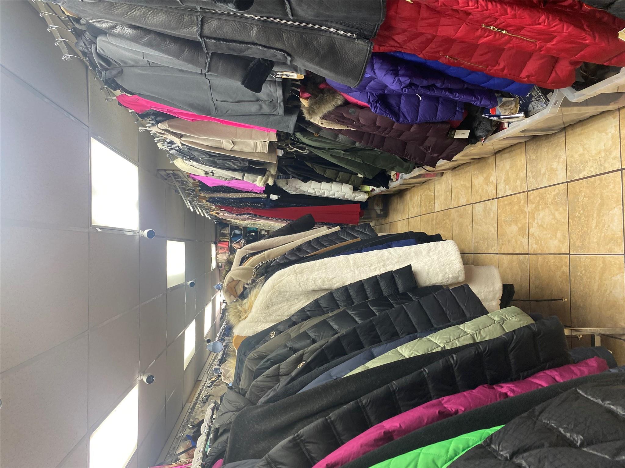 #2 photo, 1764 Eas 172th ST Avenue, ブロンクス区 Bronx , NY 10472