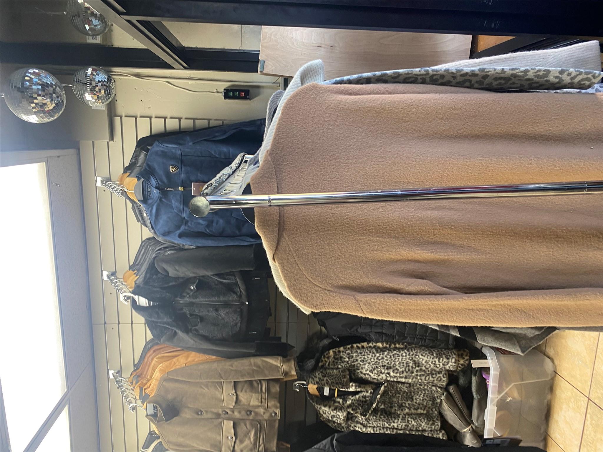 #3 photo, 1764 Eas 172th ST Avenue, ブロンクス区 Bronx , NY 10472