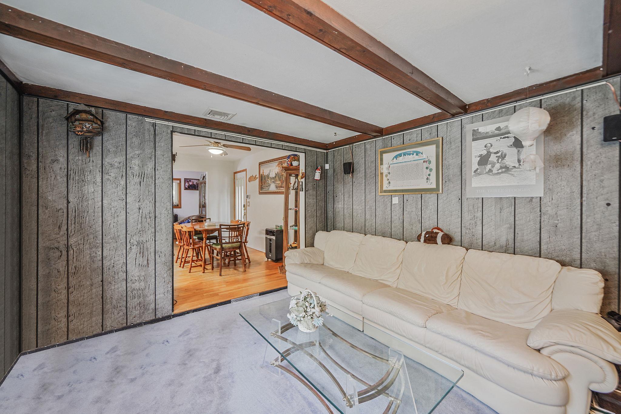 #17 photo, 43 Bowdoin Road, 東長島 Centereach , NY 11720