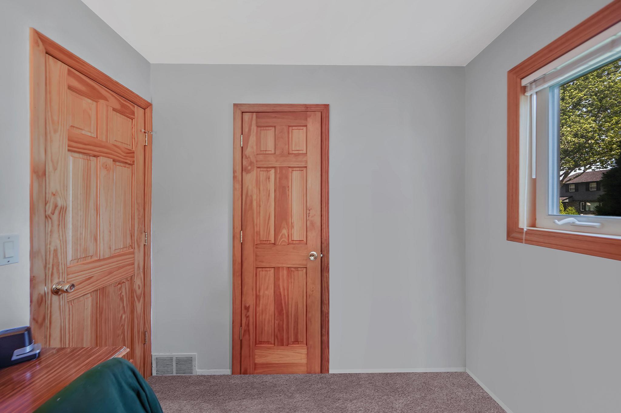 #20 photo, 43 Bowdoin Road, 東長島 Centereach , NY 11720