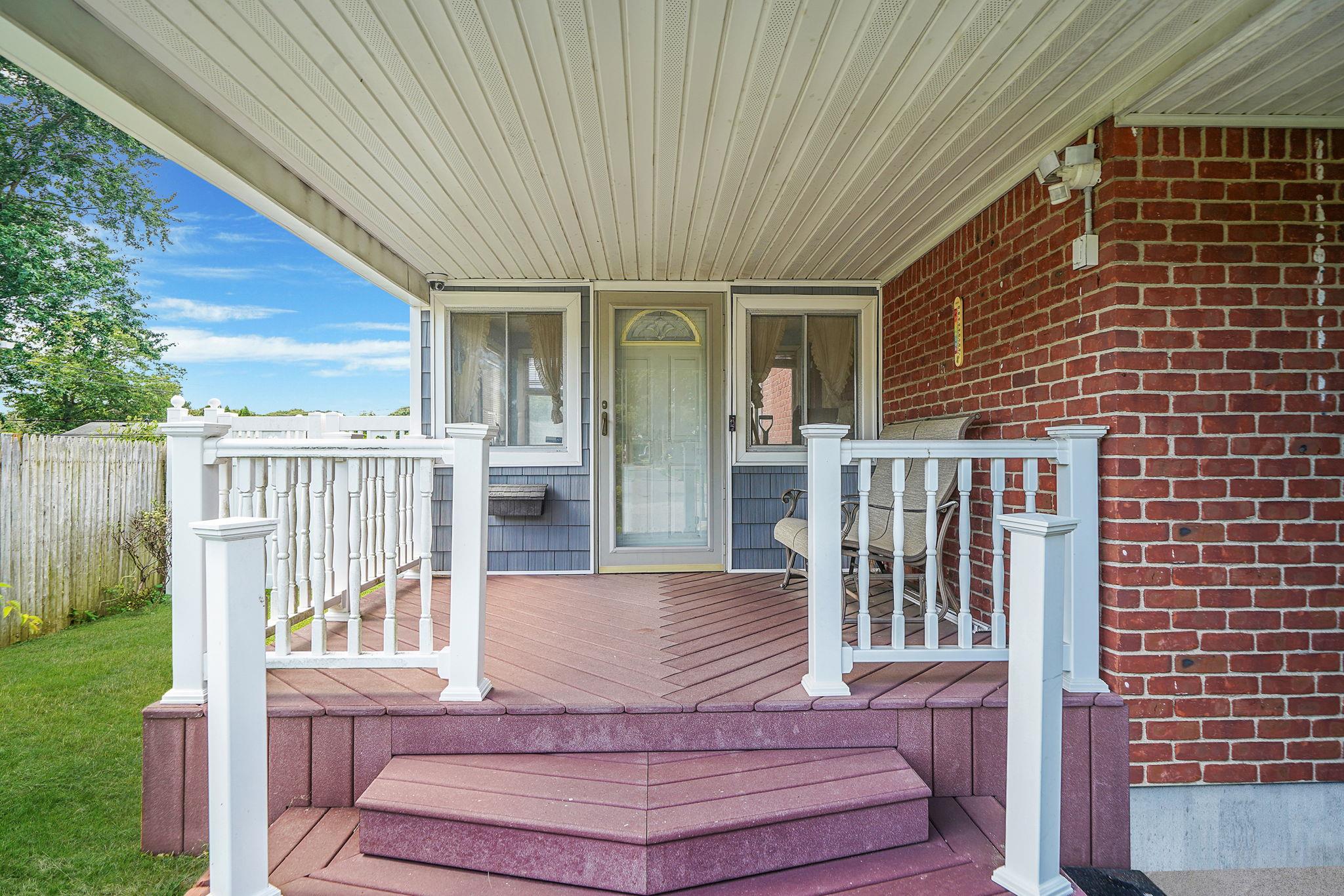 #4 photo, 43 Bowdoin Road, 東長島 Centereach , NY 11720