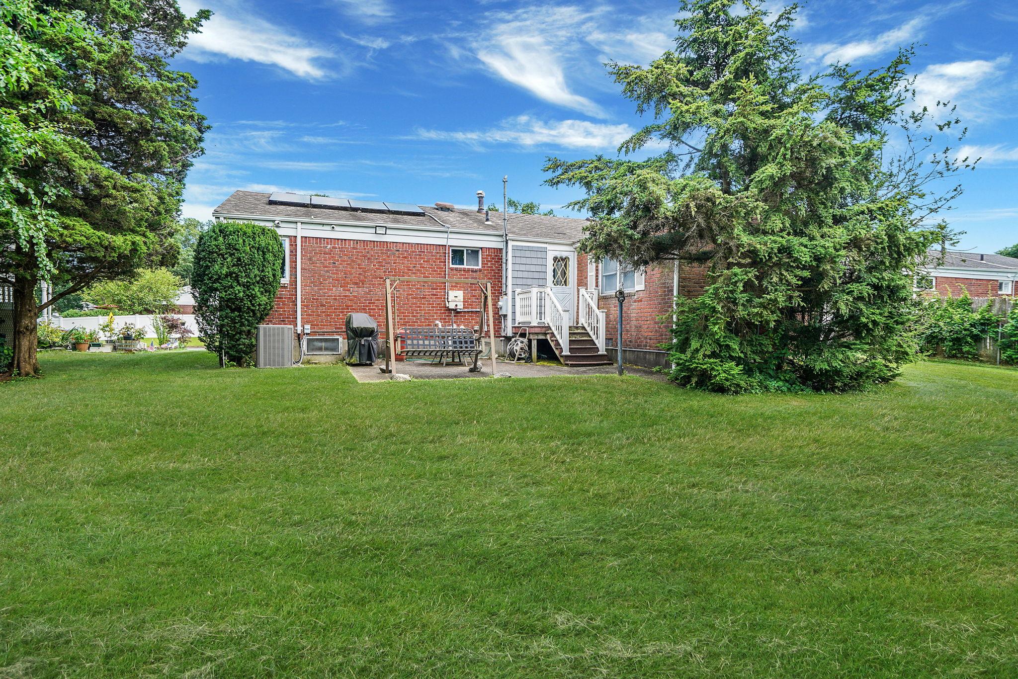 #8 photo, 43 Bowdoin Road, 東長島 Centereach , NY 11720