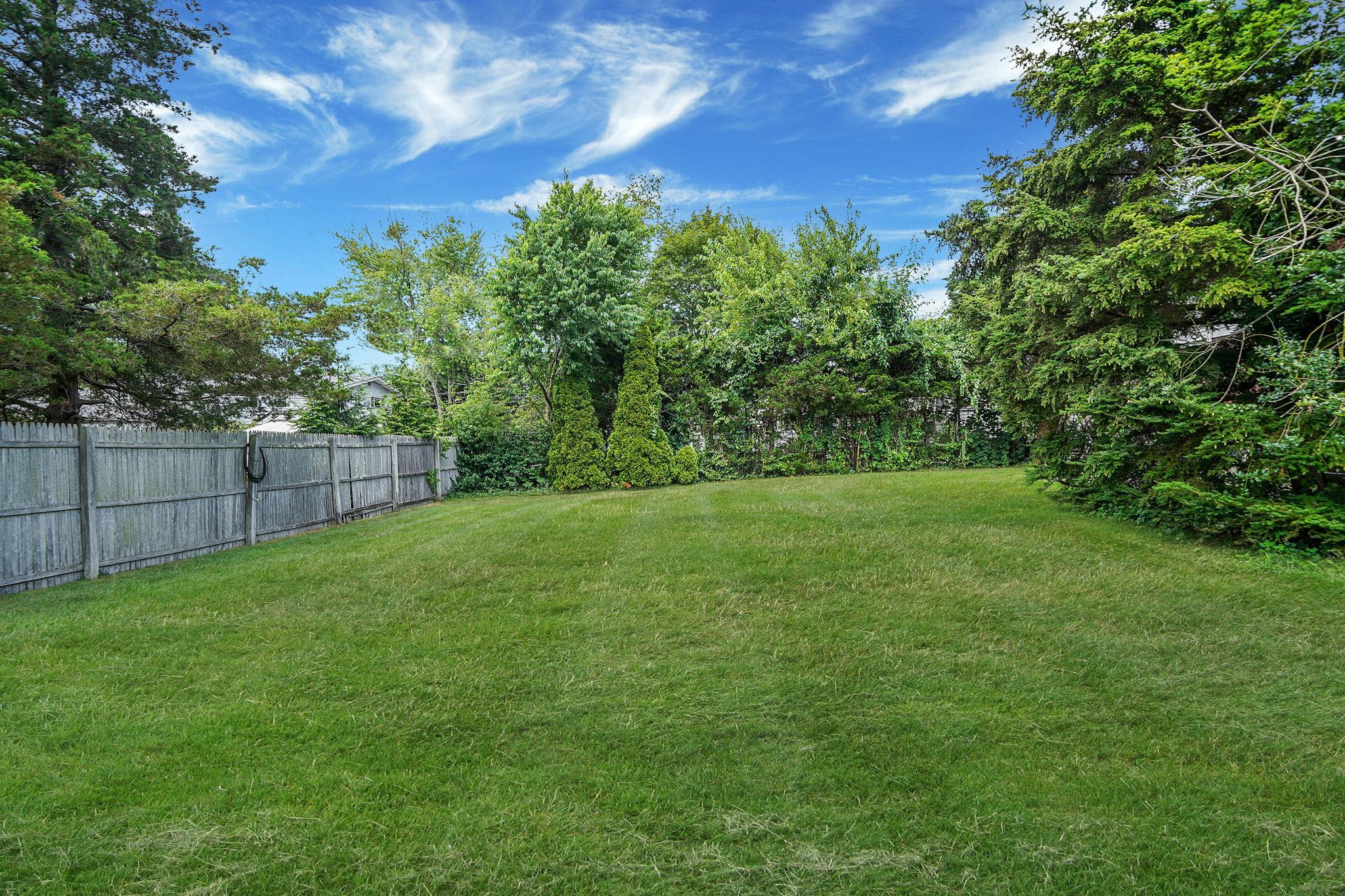 #9 photo, 43 Bowdoin Road, 東長島 Centereach , NY 11720