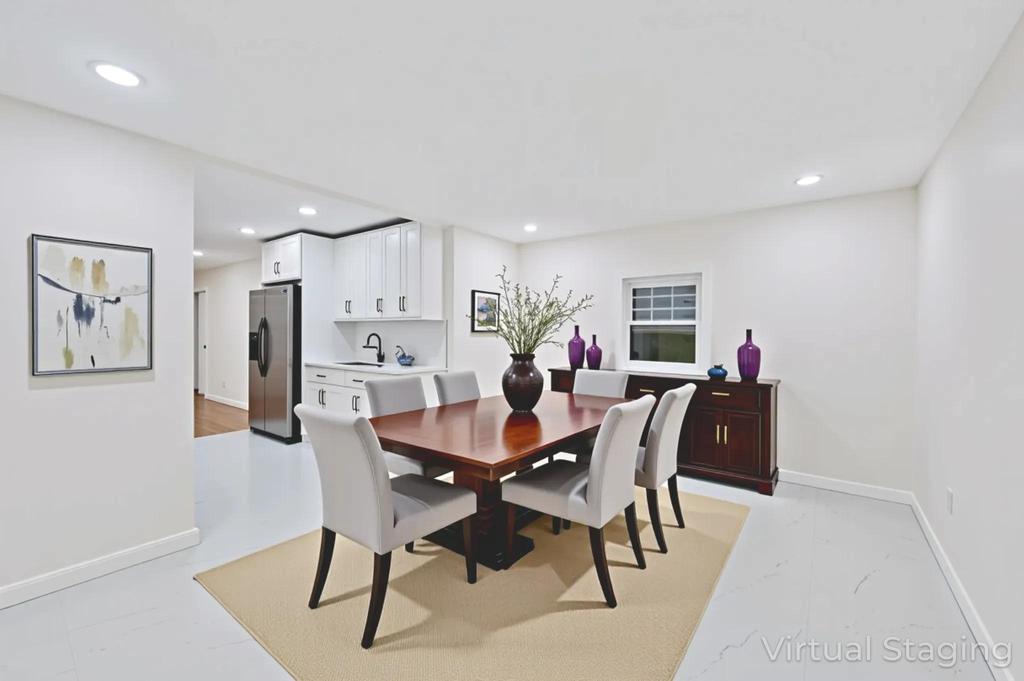 #13 photo, 312 Abbington Court, 東長島 Copiague , NY 11726