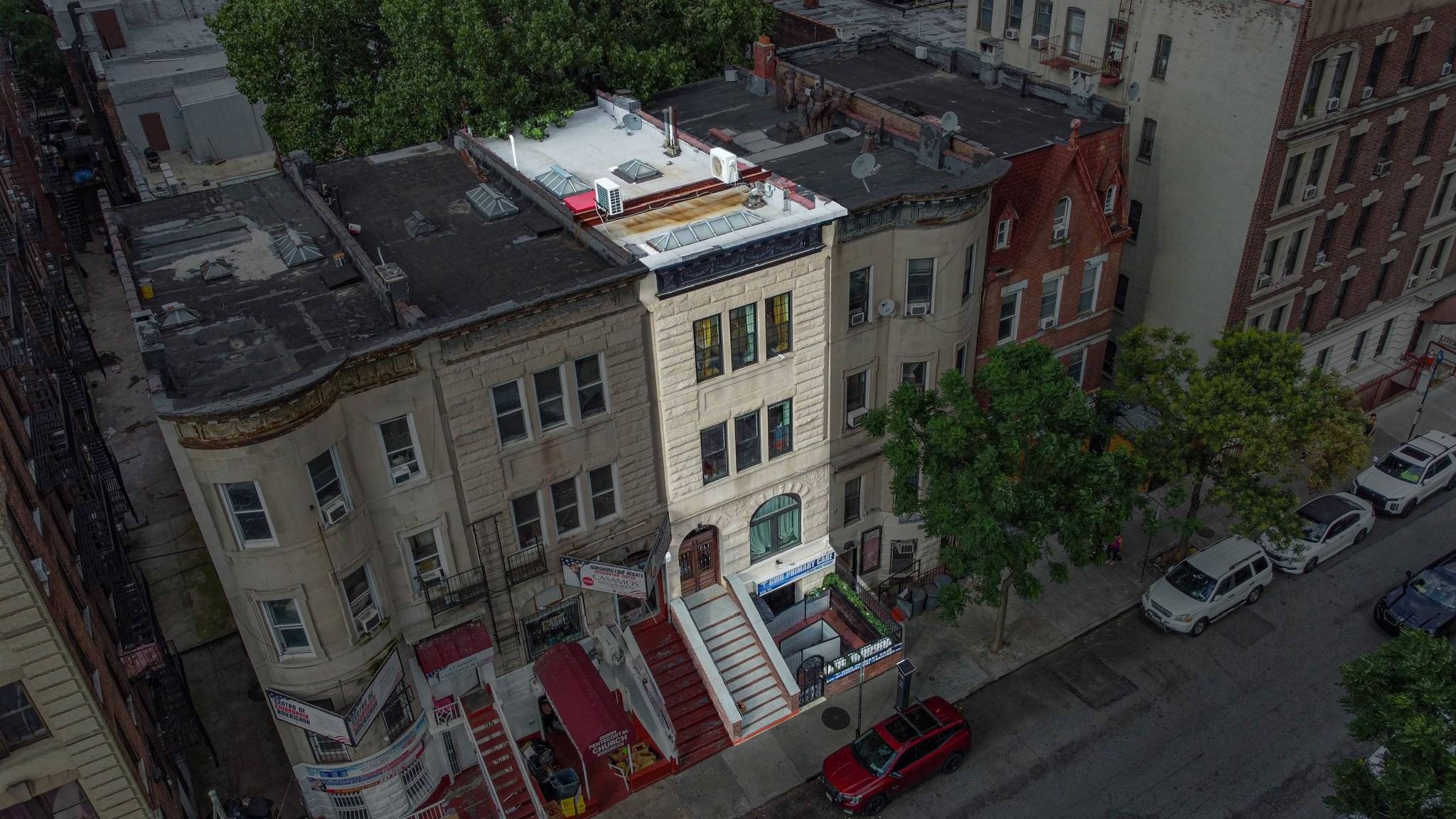 #2 photo, 615 W 179th Street, マンハッタン New York (Manhattan) , NY 10033