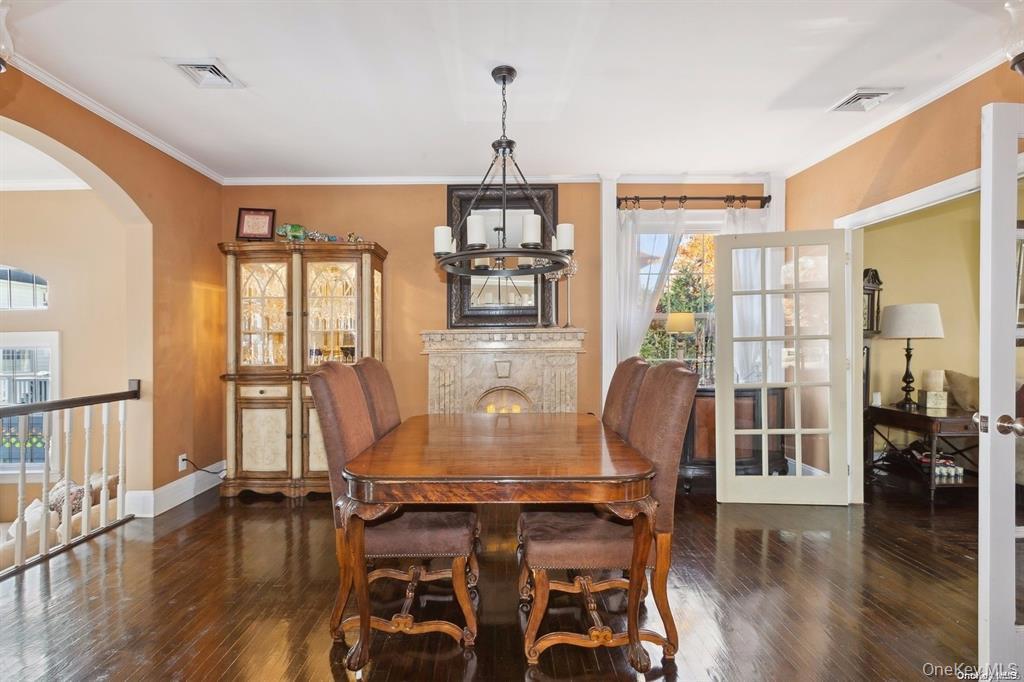 #10 photo, 56 Floral Parkway, ナッソー郡 Floral Park , NY 11001