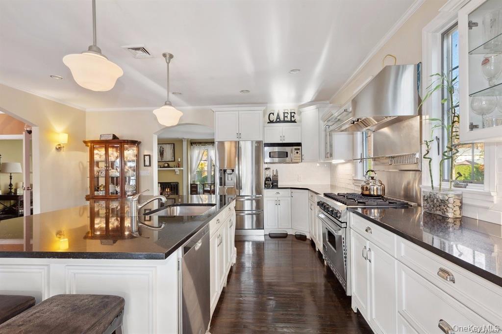 #8 photo, 56 Floral Parkway, ナッソー郡 Floral Park , NY 11001