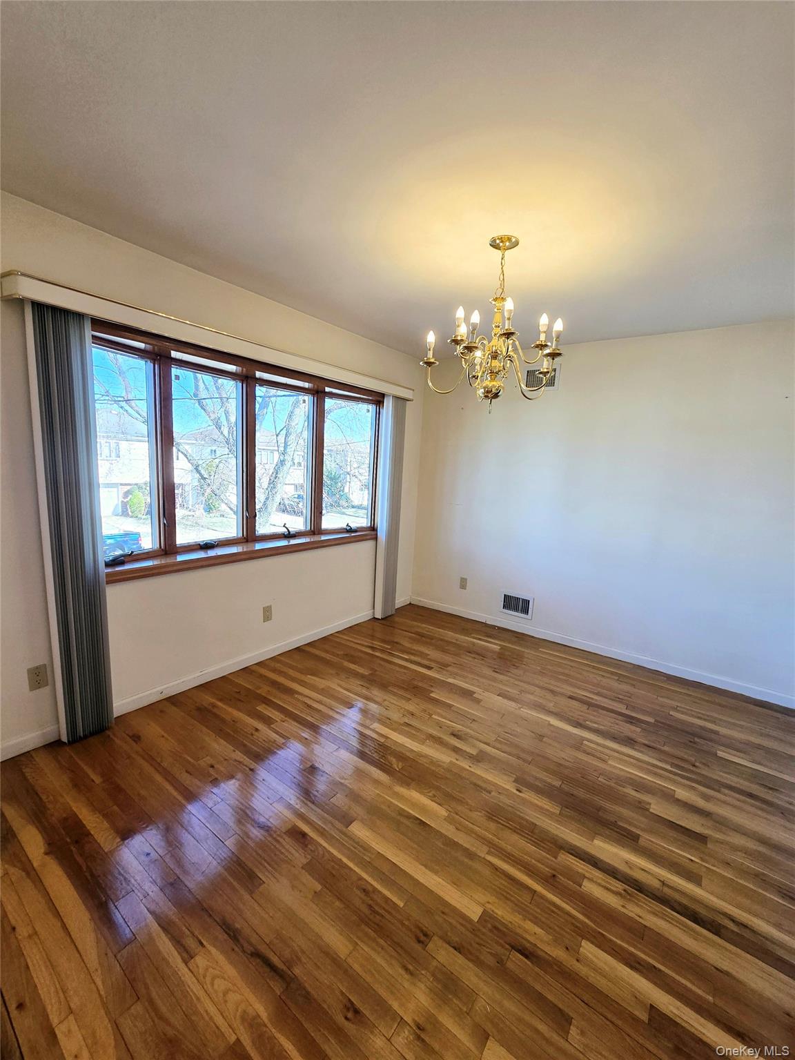 #5 photo, 159-42 81st Street, 皇后区 霍华德滩 Howard Beach , NY 11414