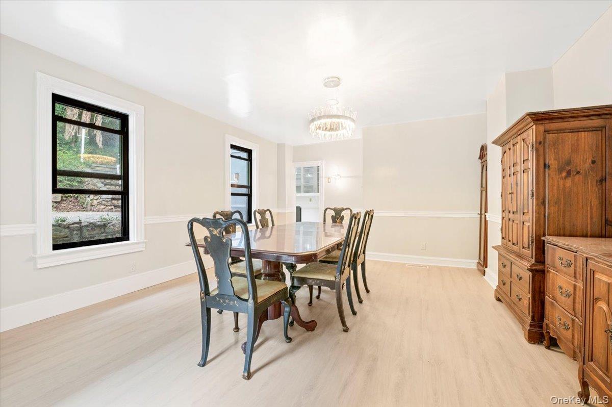 #9 photo, 1101 Jericho Oyster Bay Road, 長島 Muttontown , NY 11732