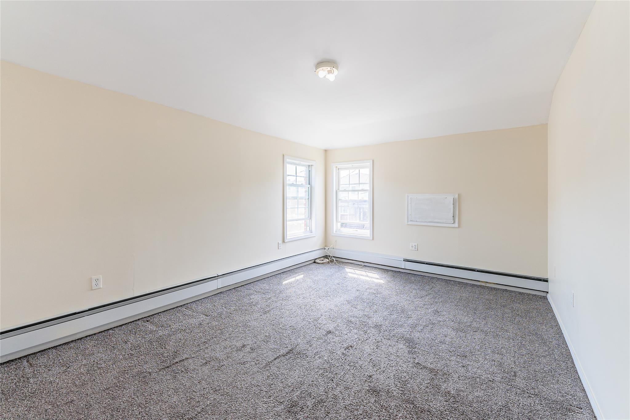 #9 photo, 12104 150th Avenue, クイーンズ区 South Ozone Park , NY 11420