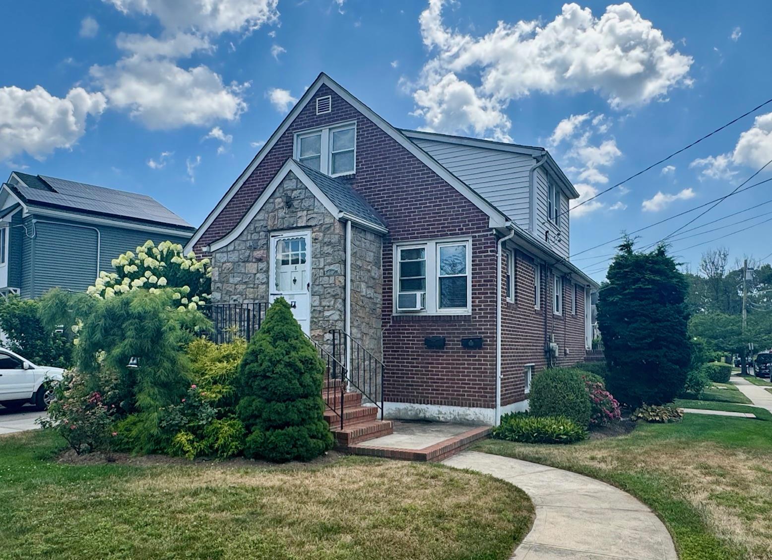 #1 photo, 38 Leach Street, Lynbrook , NY 11563
