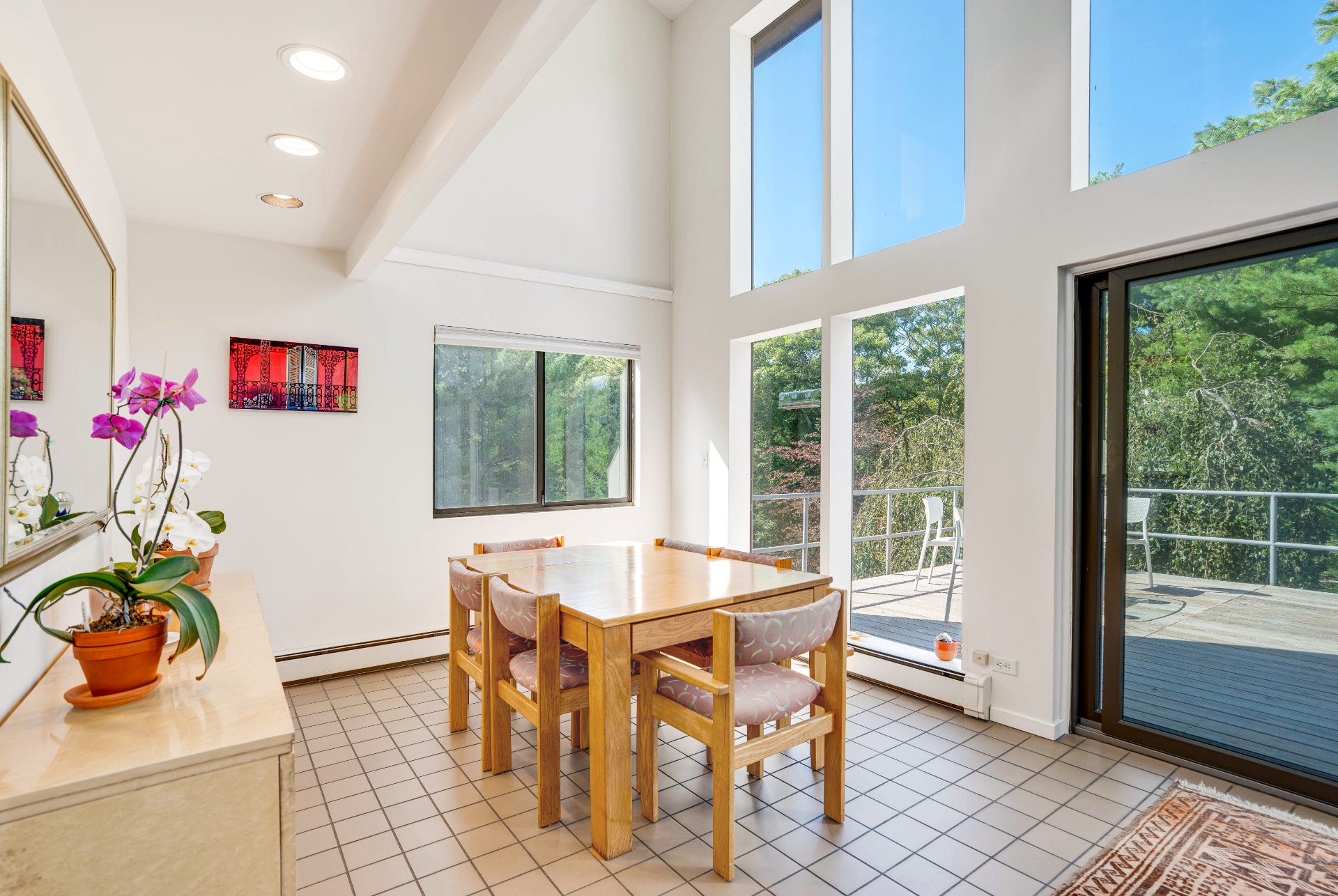 #11 photo, 187 Middle Highway, サフォーク郡 East Hampton , NY 11937