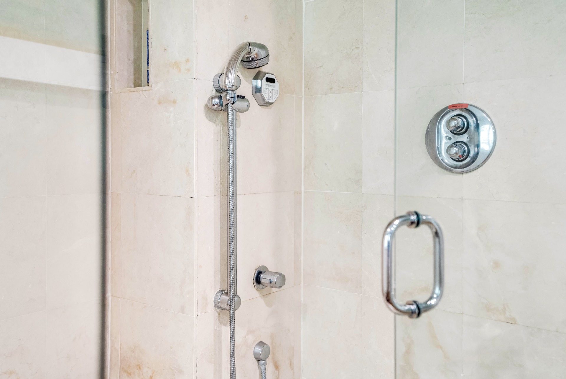 #21 photo, 187 Middle Highway, サフォーク郡 East Hampton , NY 11937