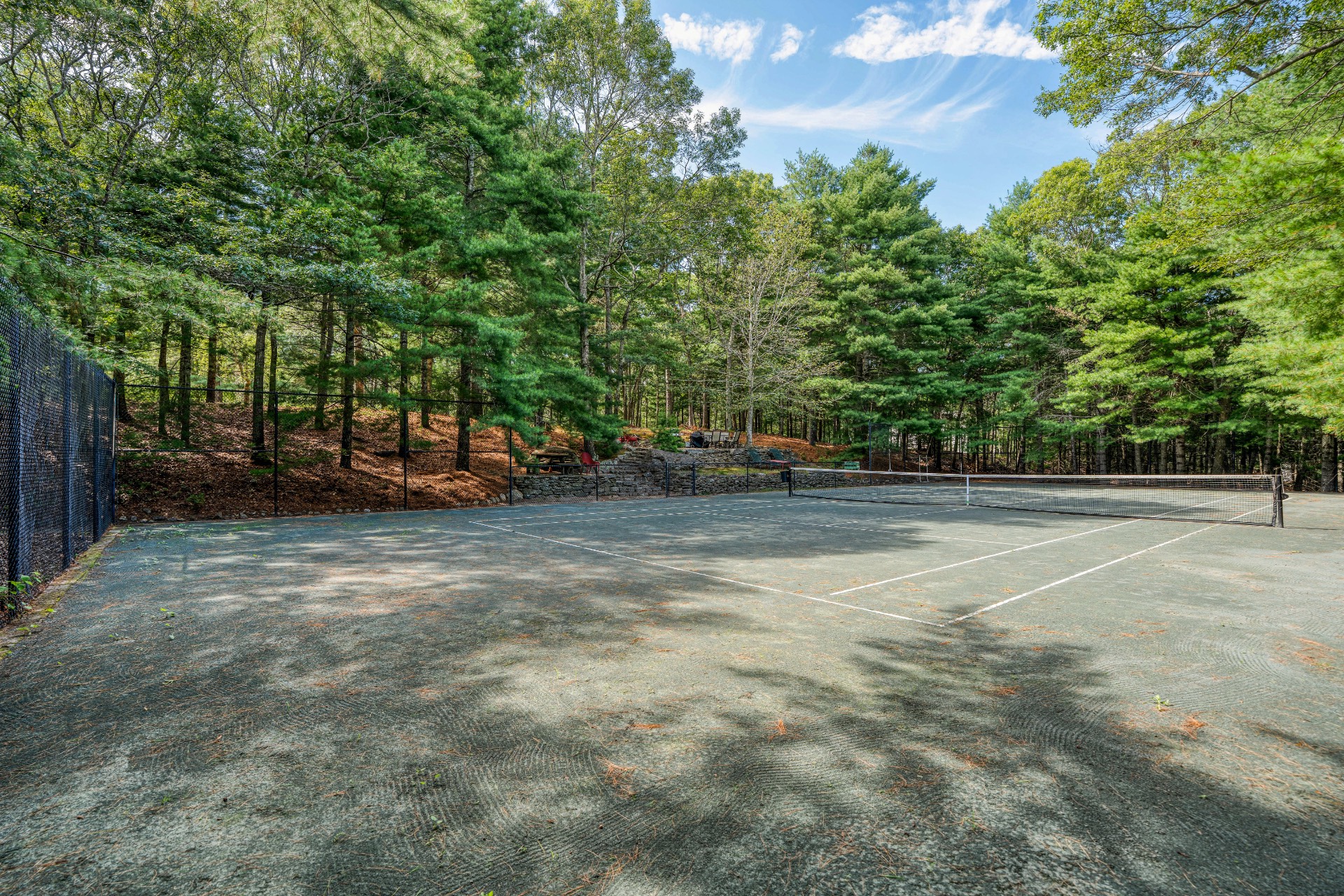 #25 photo, 187 Middle Highway, サフォーク郡 East Hampton , NY 11937