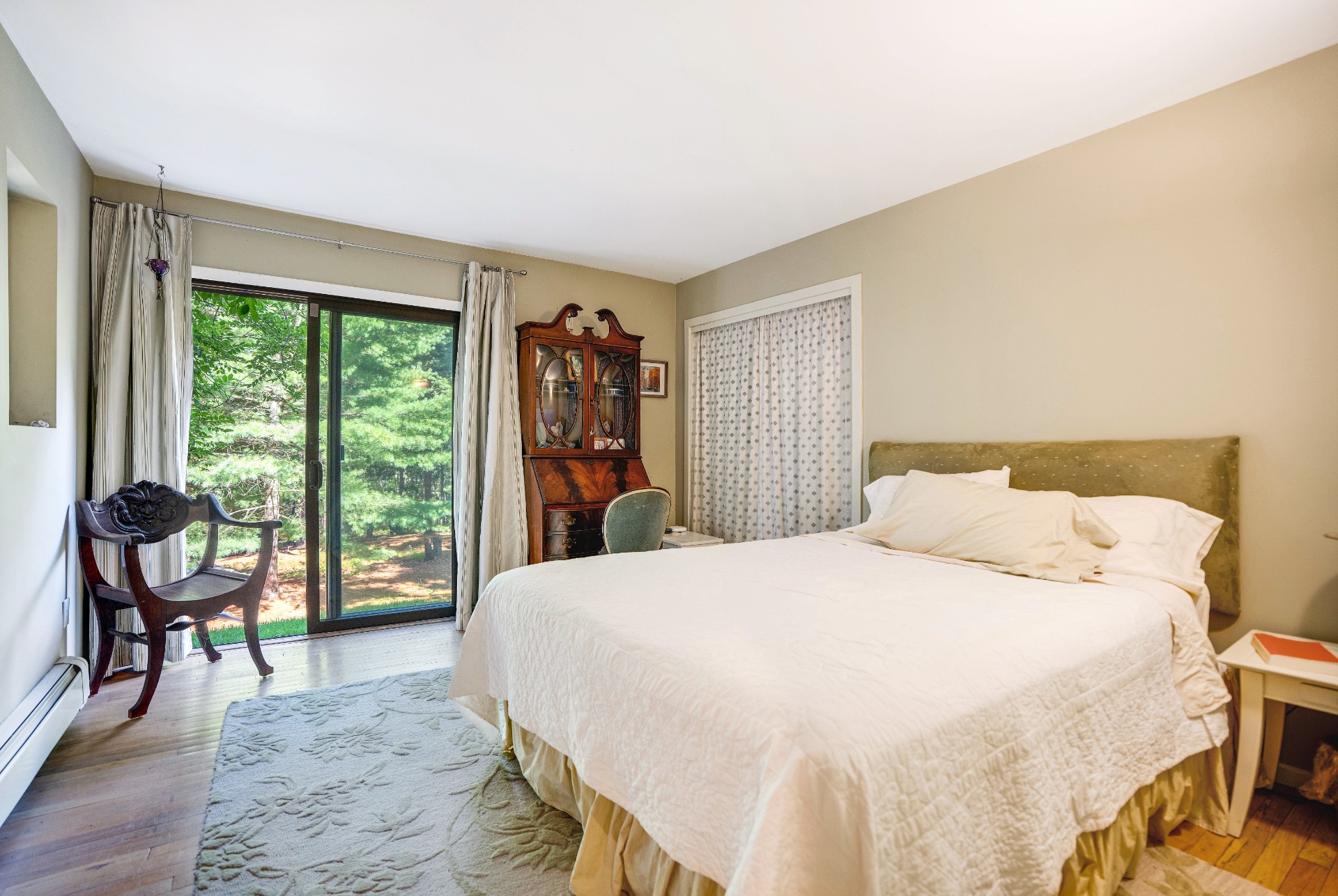 #26 photo, 187 Middle Highway, サフォーク郡 East Hampton , NY 11937