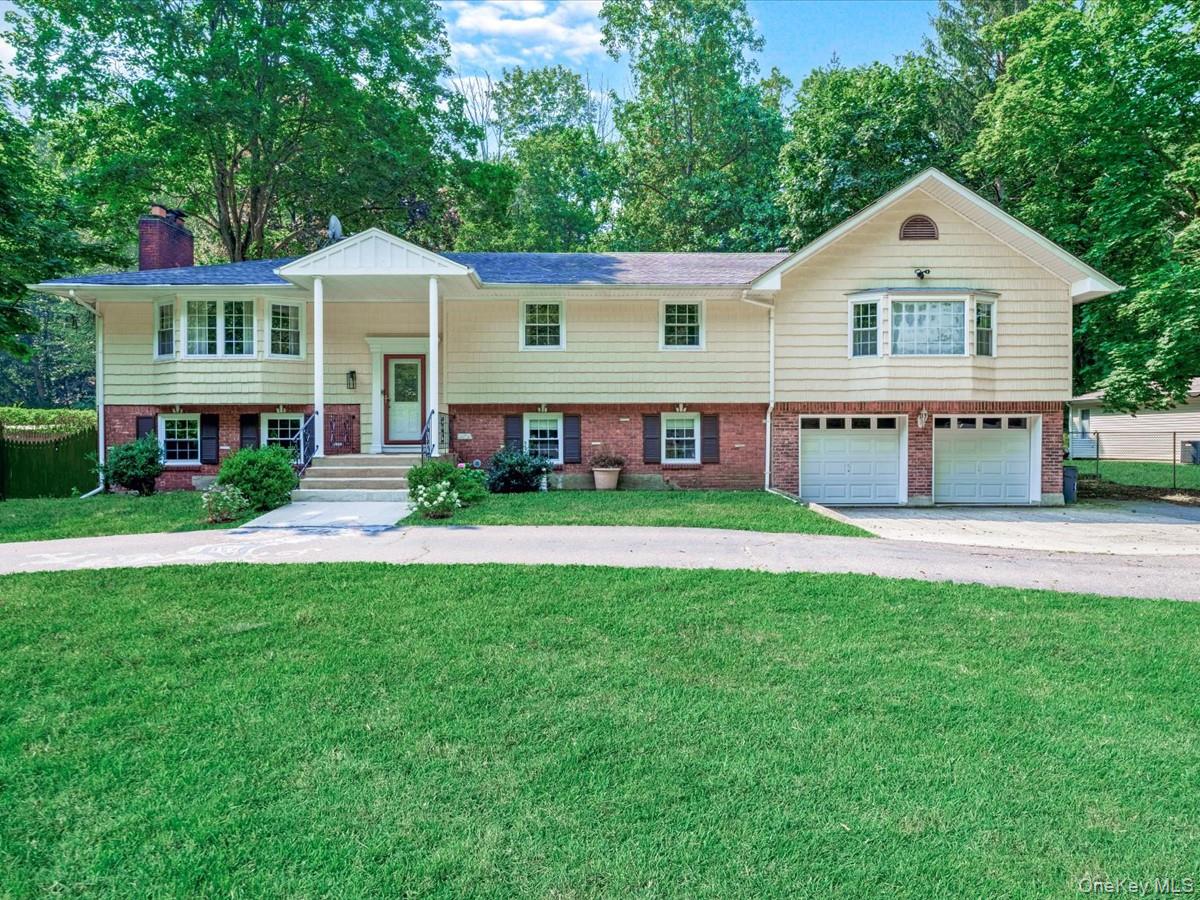 #1 photo, 32 Southdown Road, Huntington , NY 11743