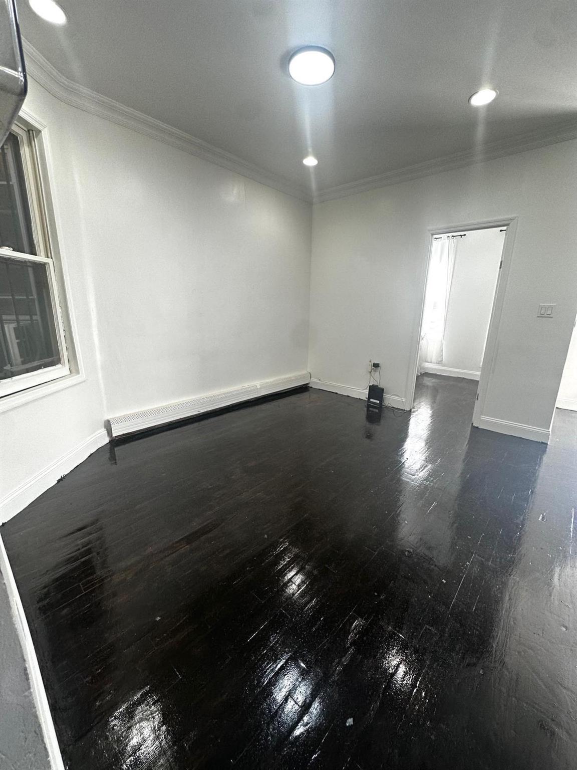 #3 photo, 1622 Adams, ブロンクス区 Bronx , NY 10460