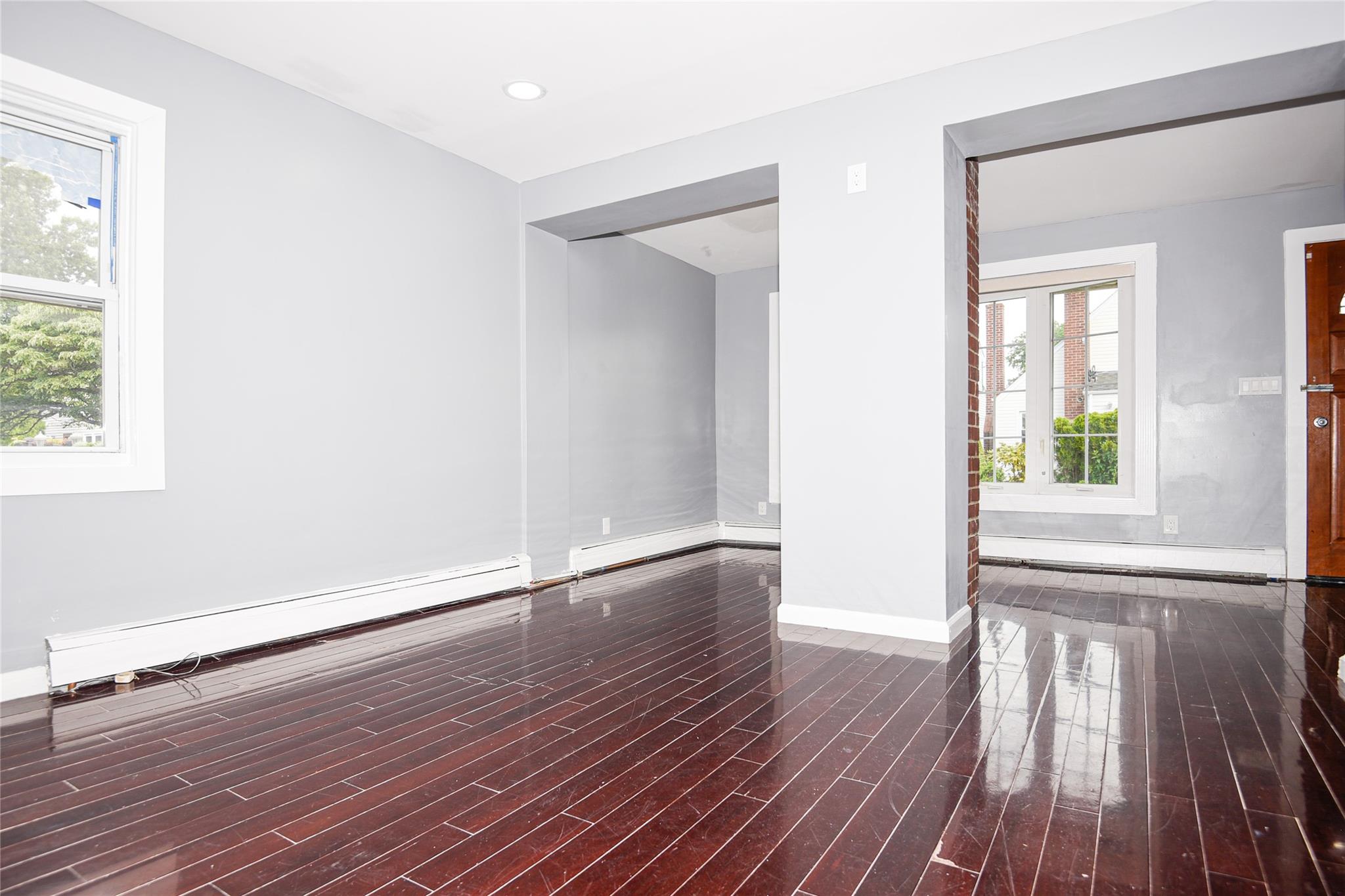 #16 photo, 1305 Belmont Avenue, New Hyde Park , NY 11040