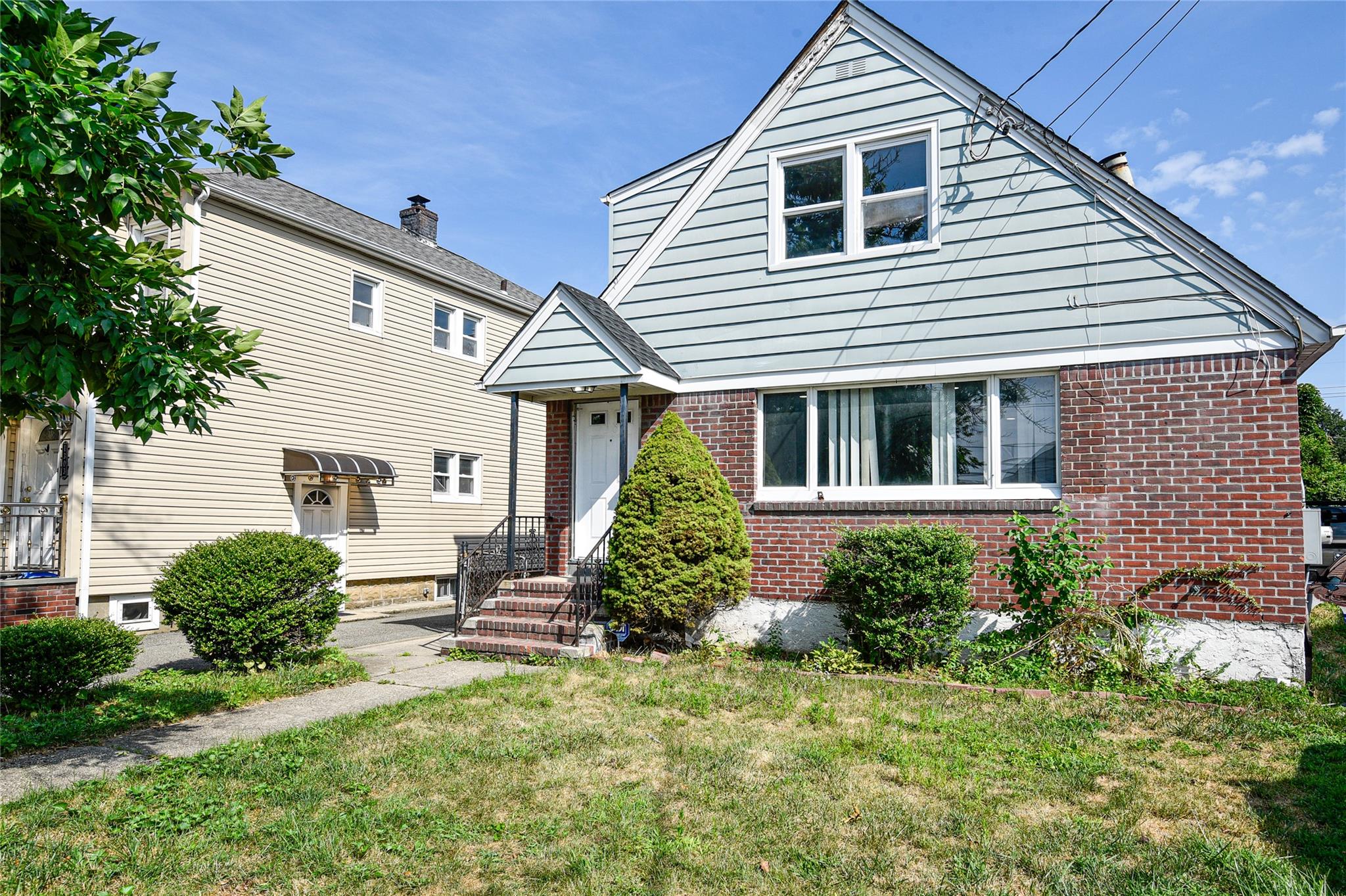 #3 photo, 1305 Belmont Avenue, New Hyde Park , NY 11040