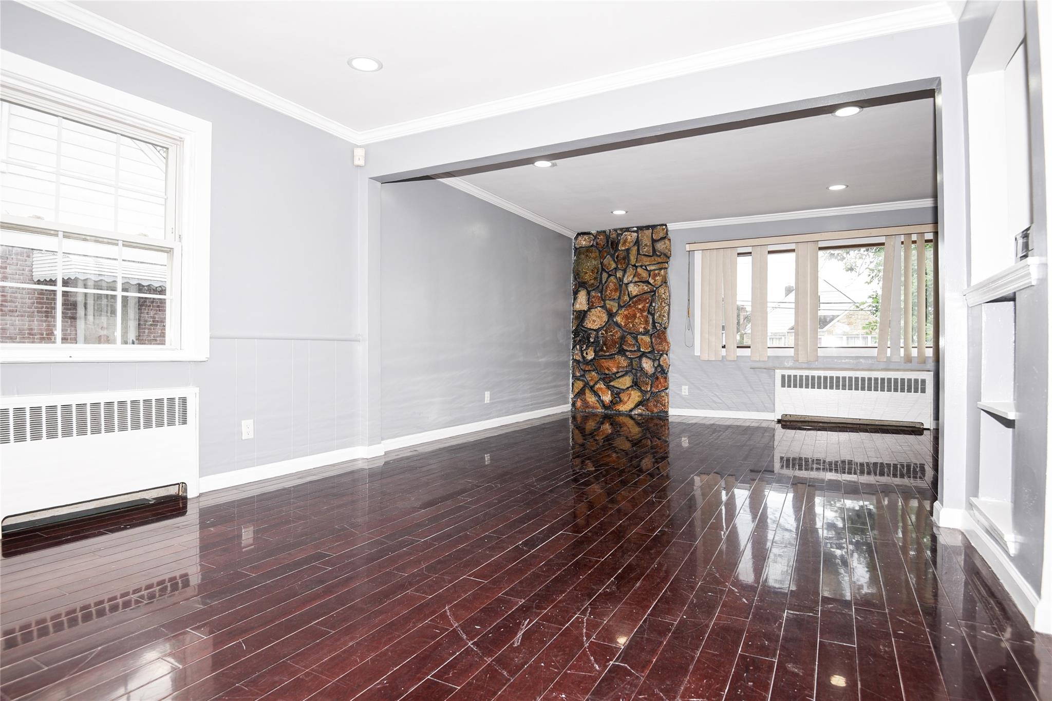 #7 photo, 1305 Belmont Avenue, New Hyde Park , NY 11040