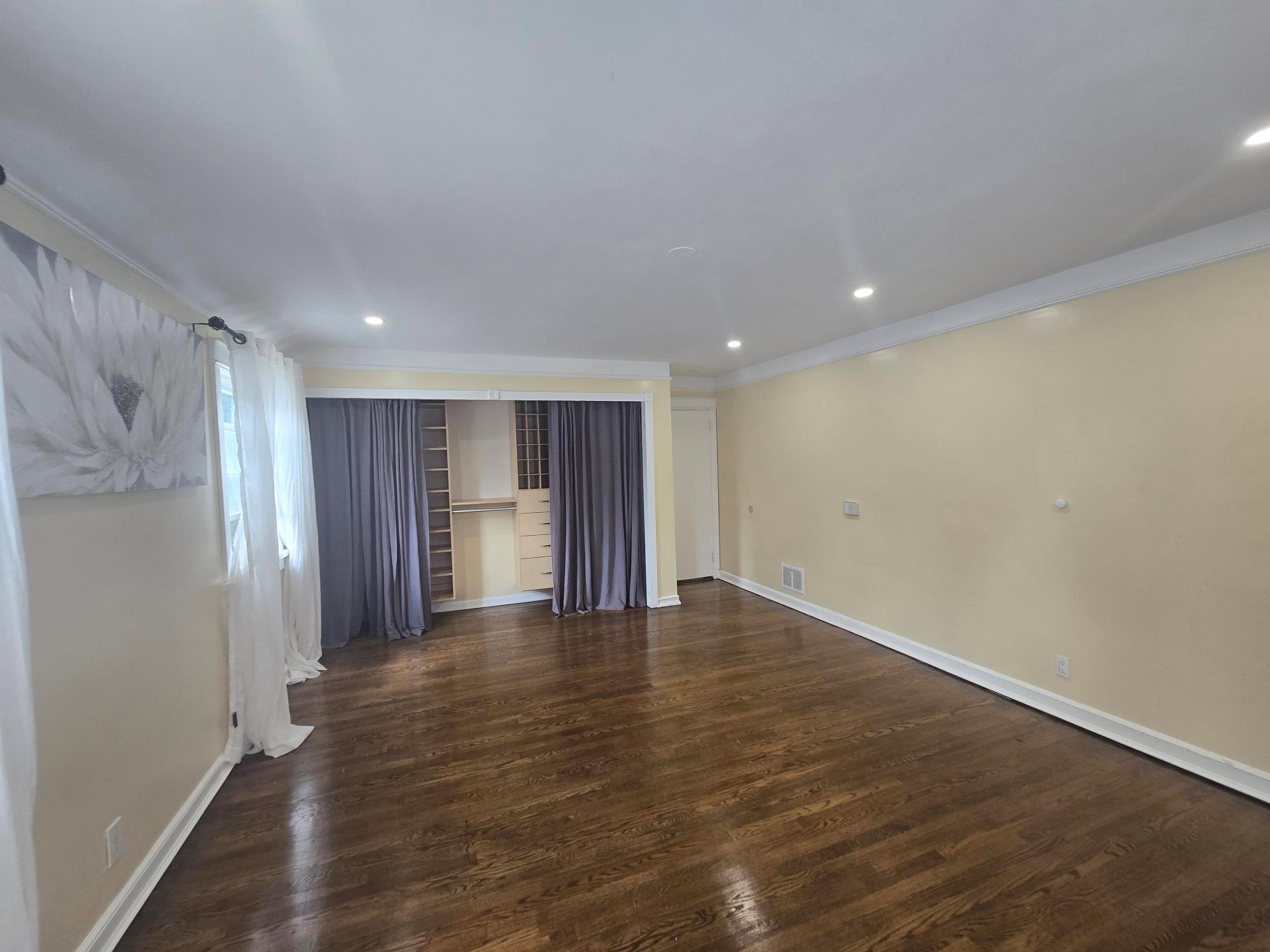 #13 photo, 99 Bateman Place, Mount Vernon , NY 10552