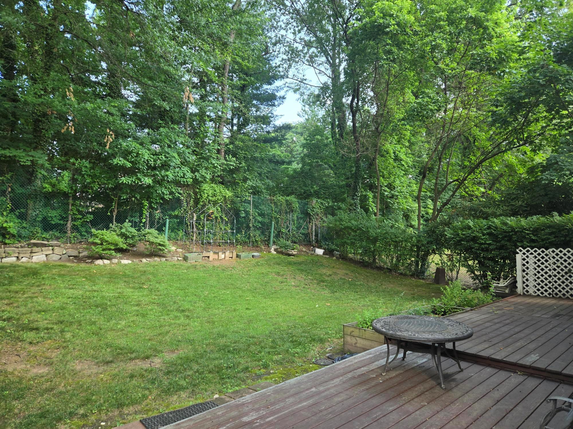 #19 photo, 99 Bateman Place, Mount Vernon , NY 10552