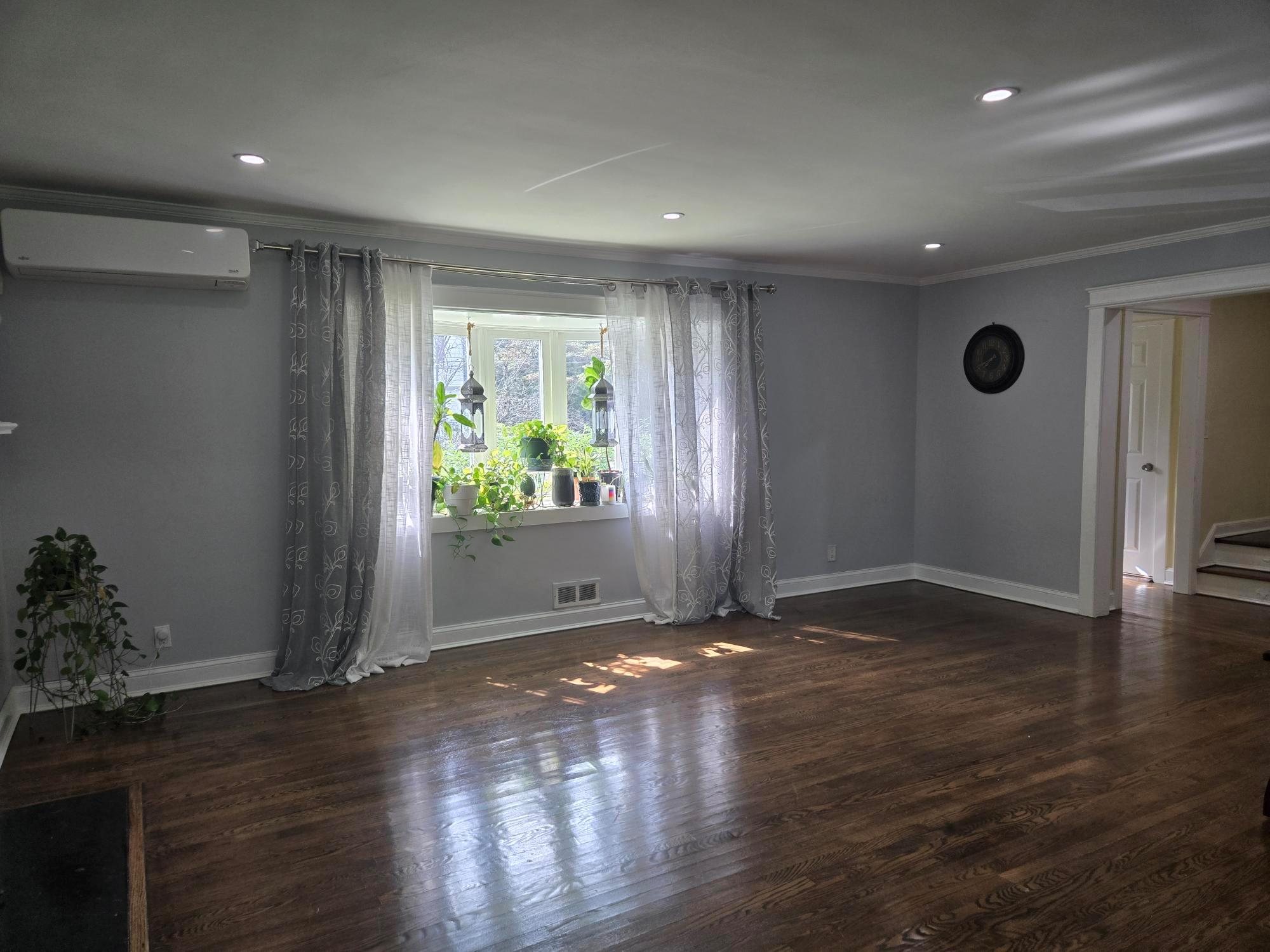 #4 photo, 99 Bateman Place, Mount Vernon , NY 10552