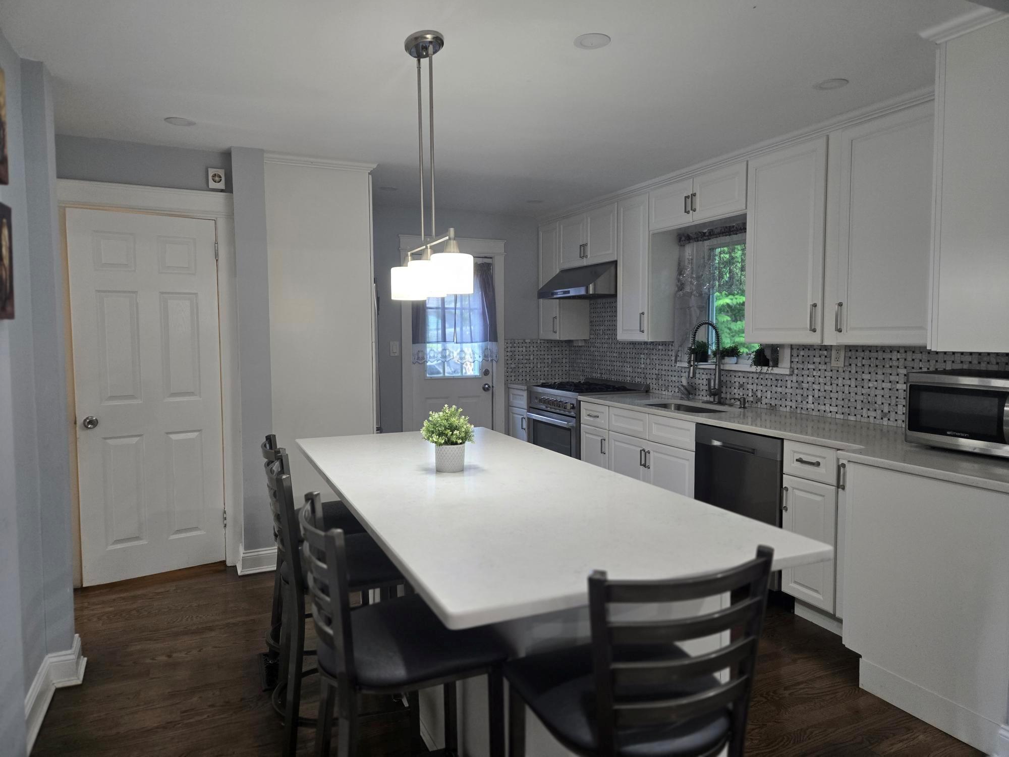 #7 photo, 99 Bateman Place, Mount Vernon , NY 10552